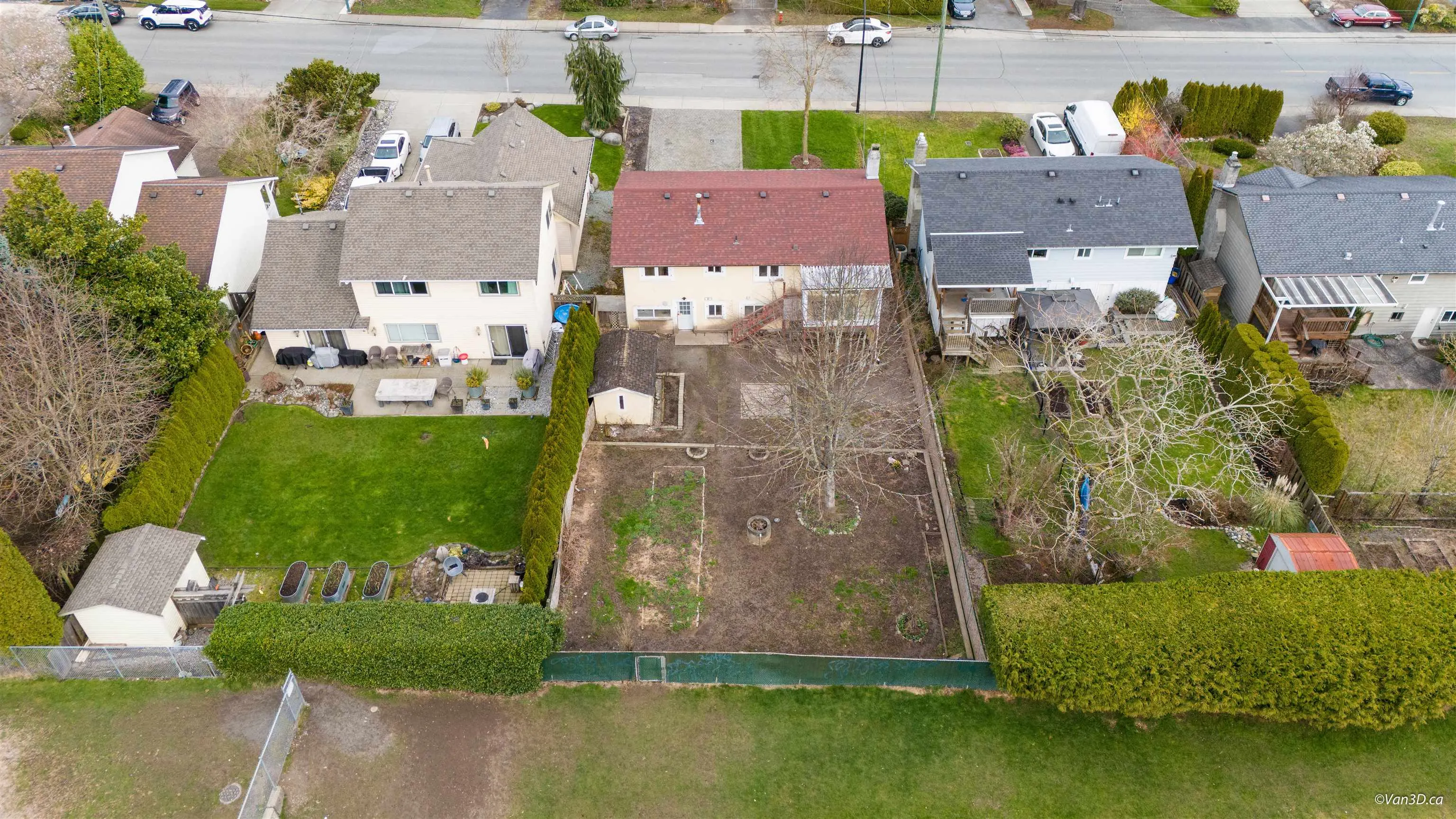 15894 Thrift Avenue