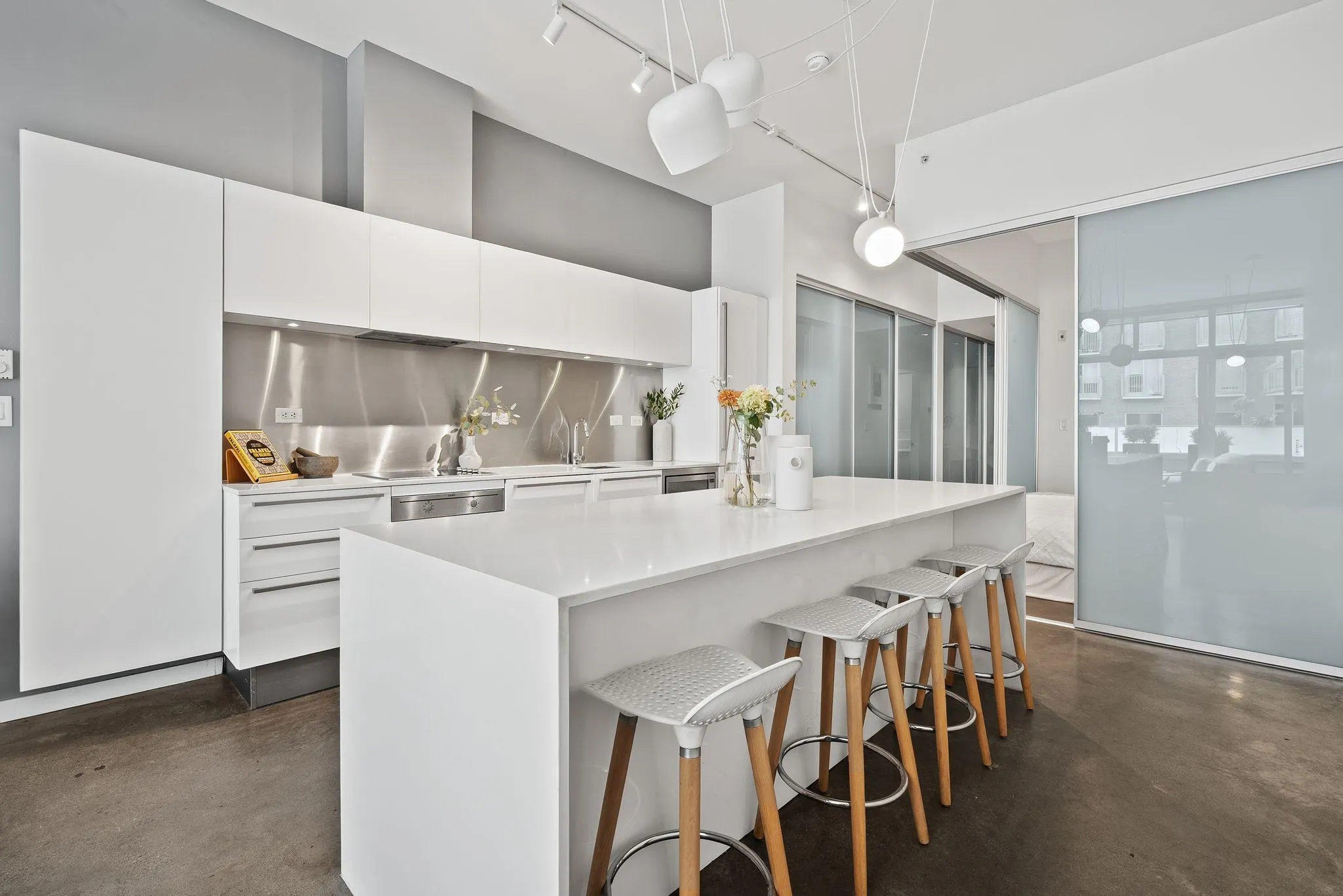 53 W Hastings Street #409