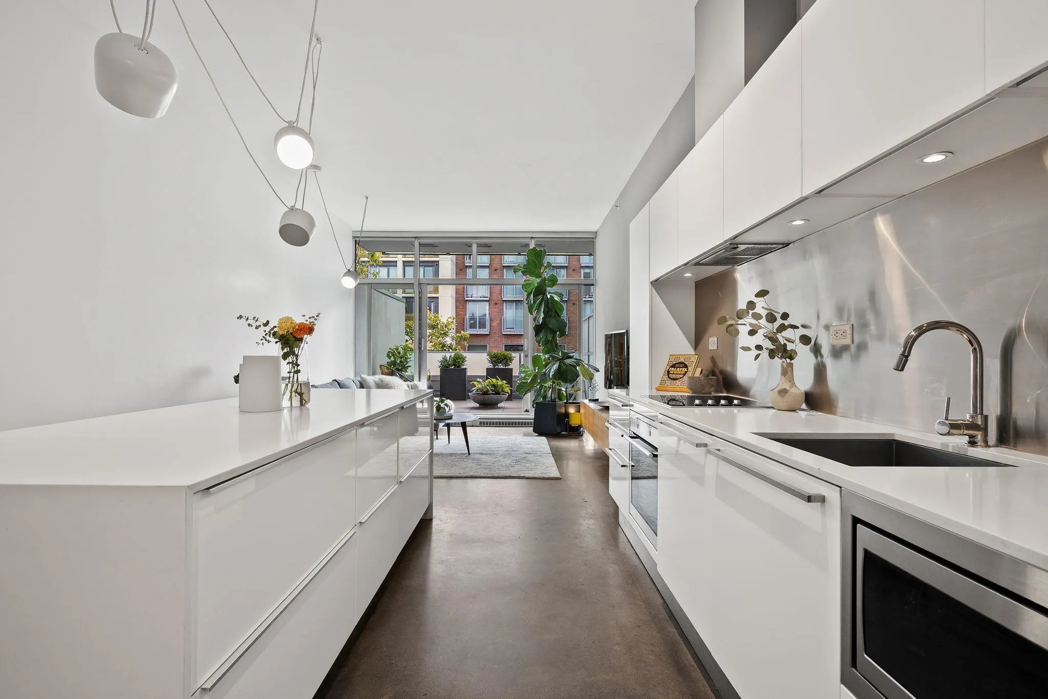 53 W Hastings Street #409