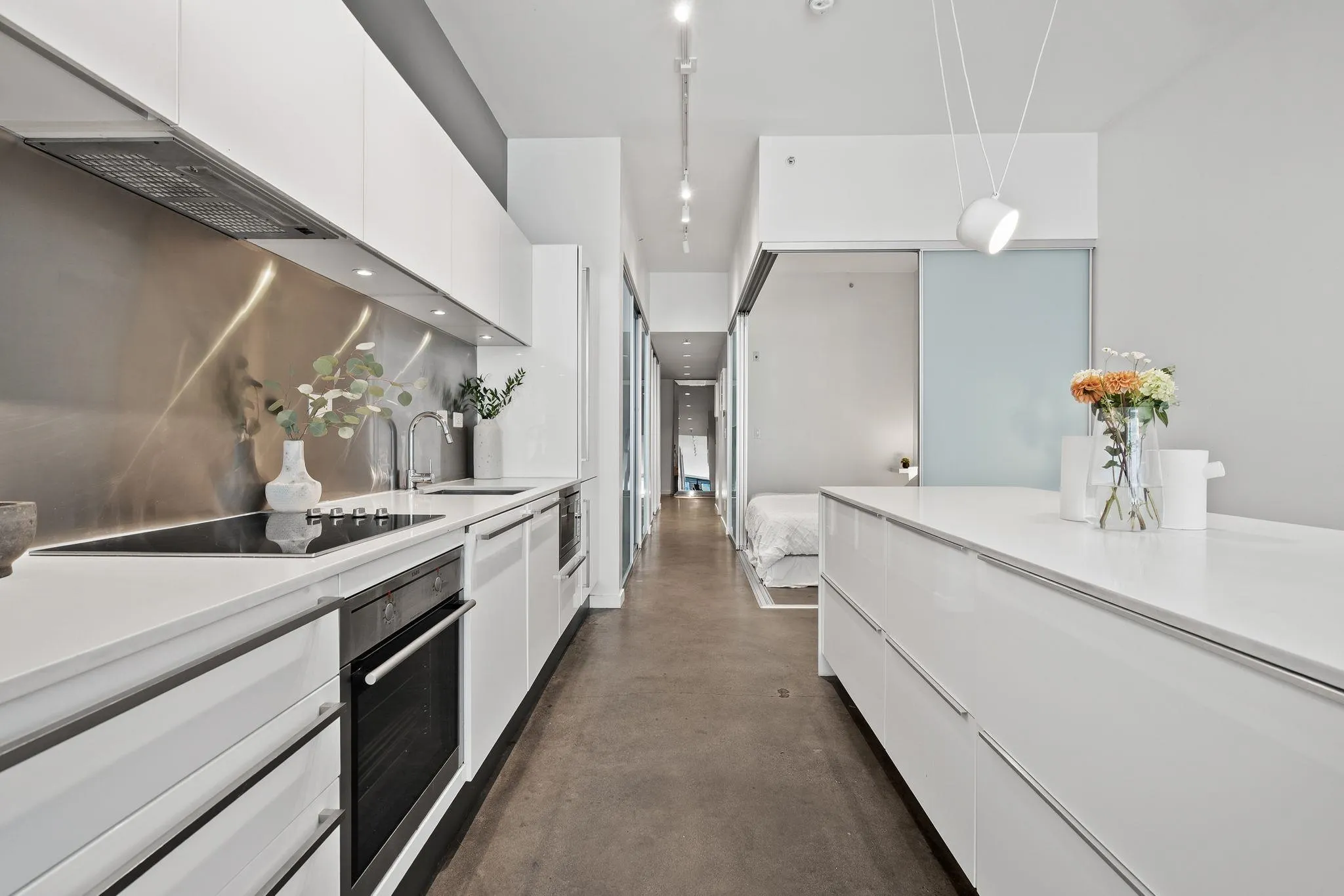 53 W Hastings Street #409