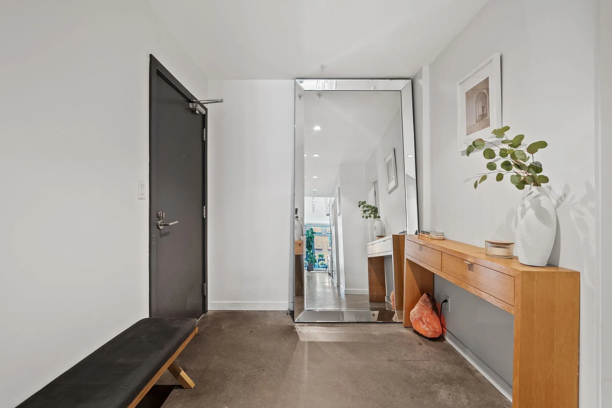 53 W Hastings Street #409