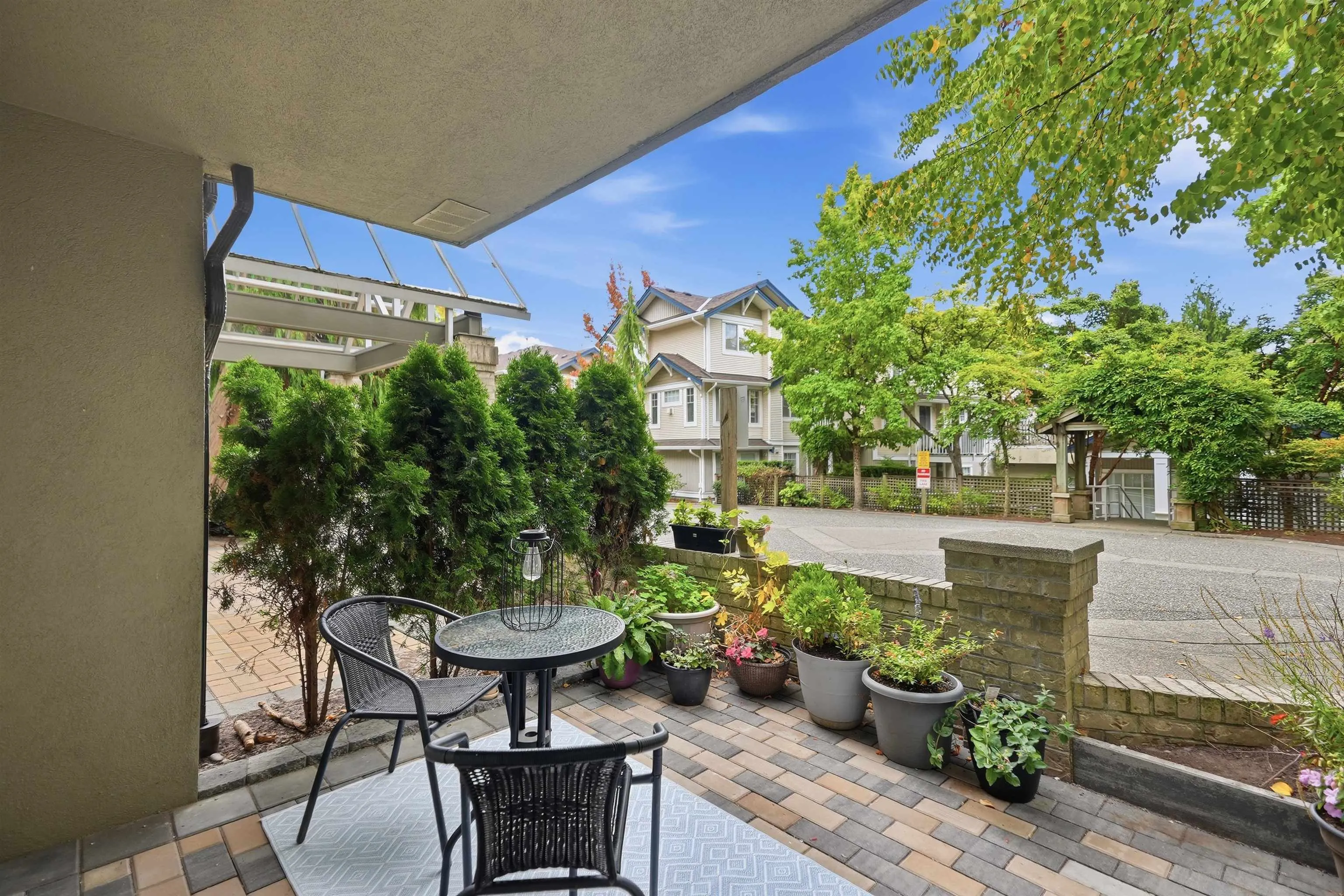 6557 121 Street #101