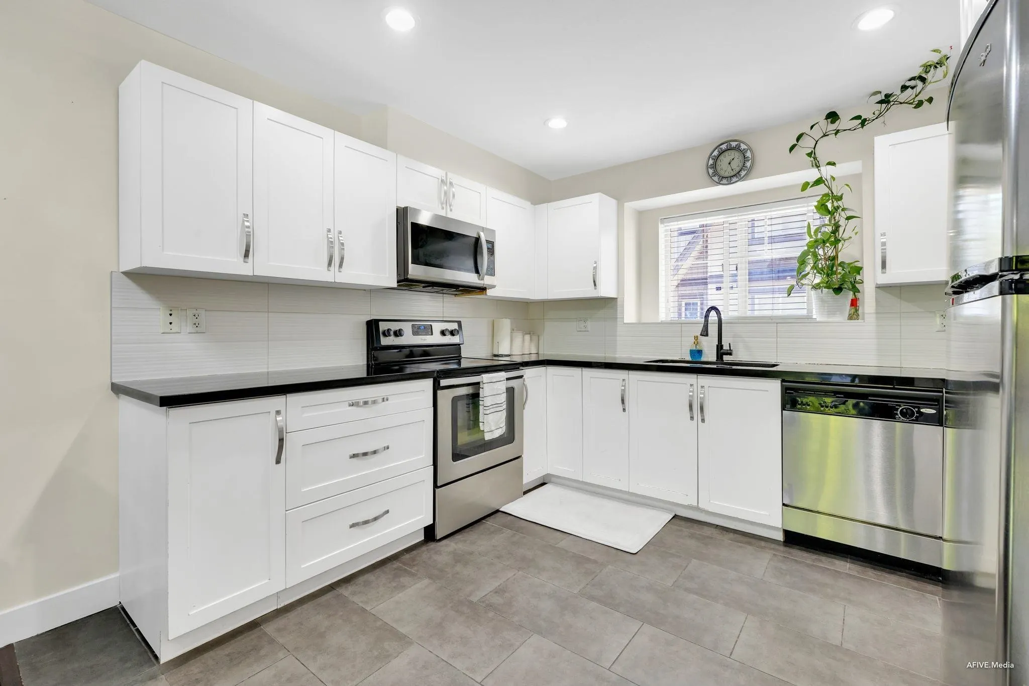 13368 72 Avenue #110