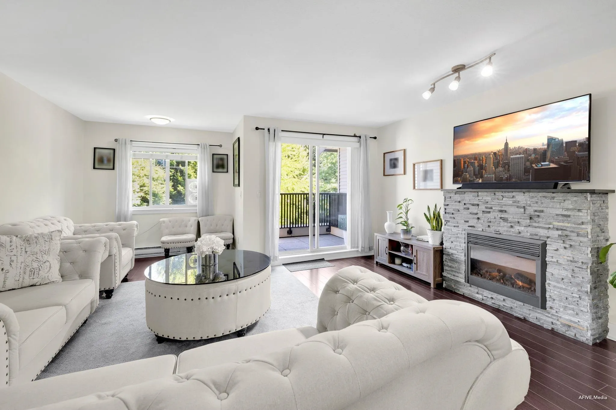 13368 72 Avenue #110