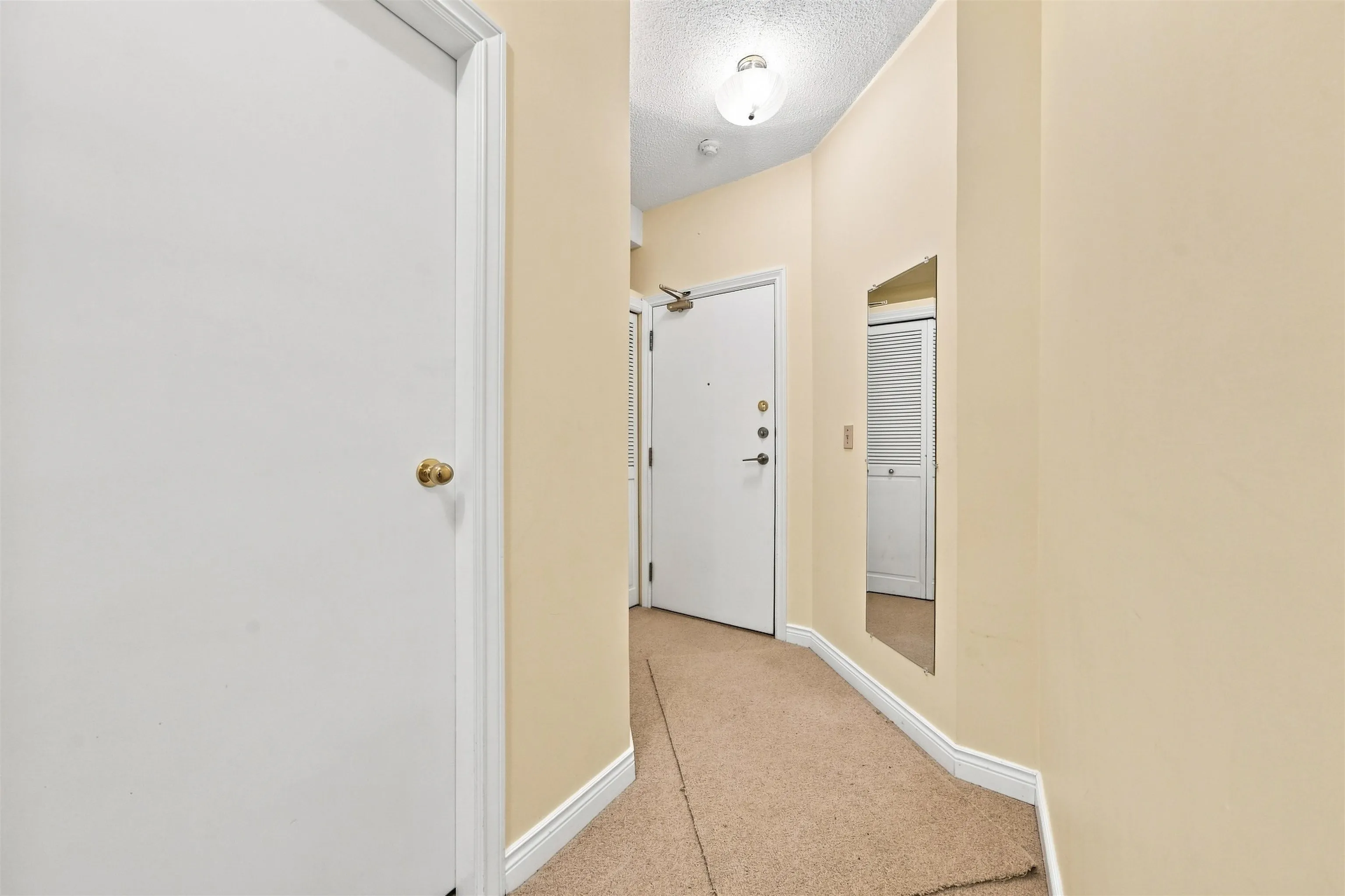 1924 Comox Street #209