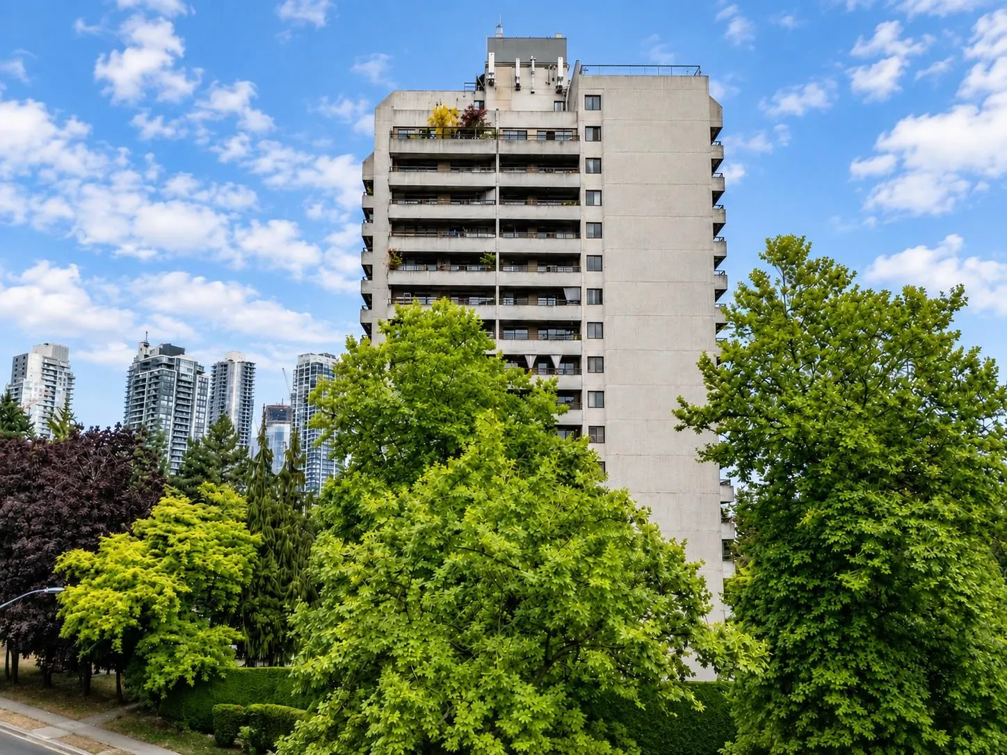 6595 Willingdon Avenue #1608