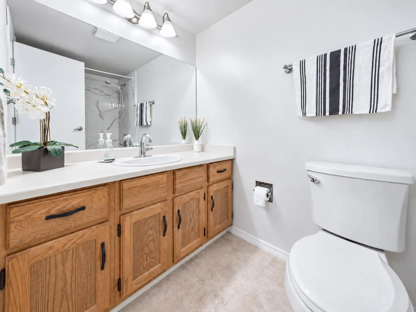 6595 Willingdon Avenue #1608