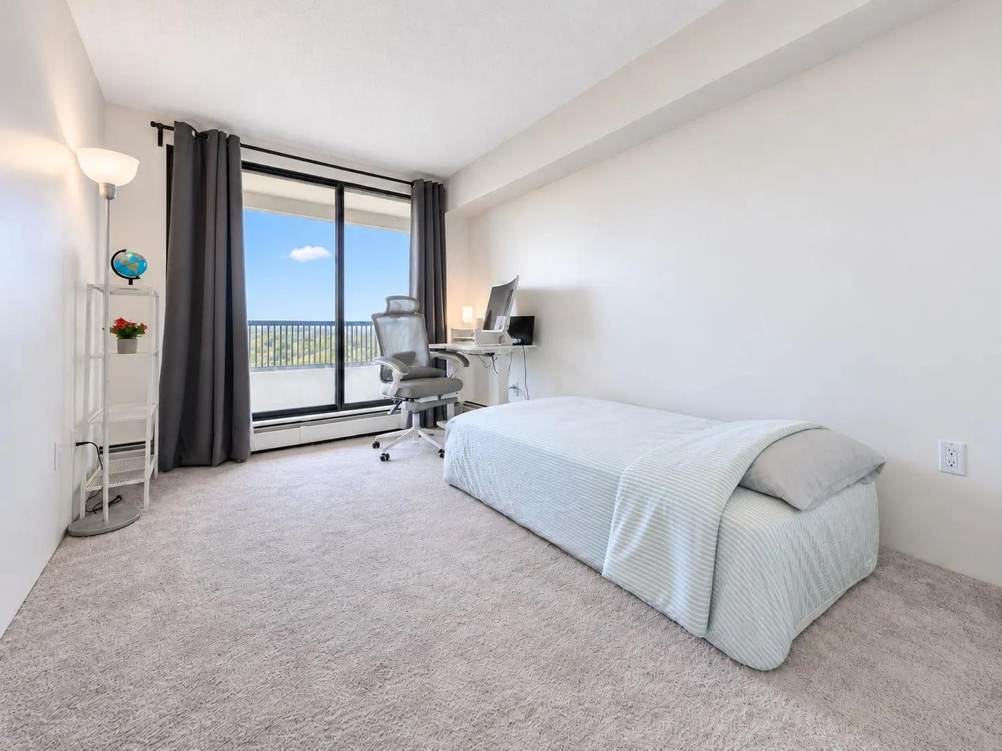 6595 Willingdon Avenue #1608
