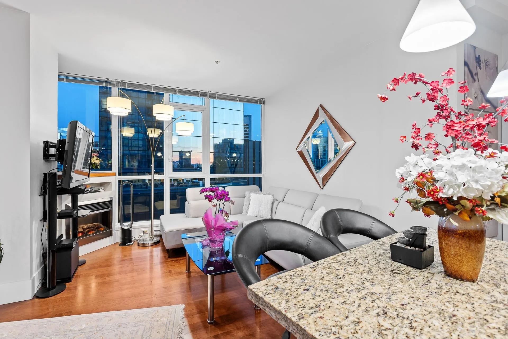1189 Melville Street #3303