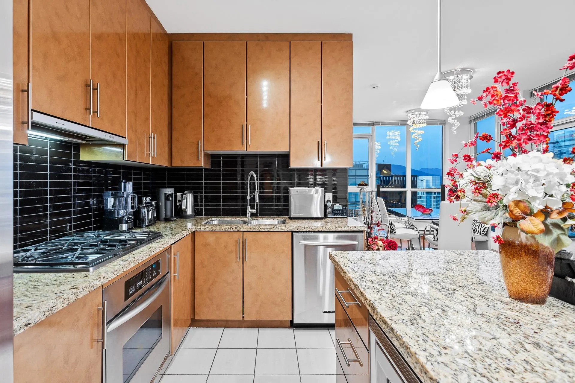 1189 Melville Street #3303