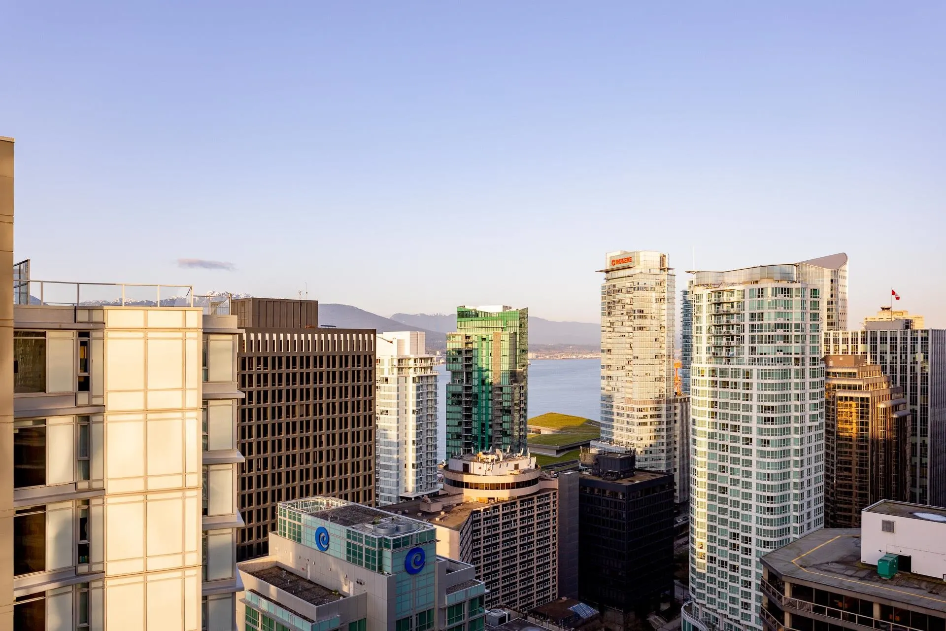 1189 Melville Street #3303
