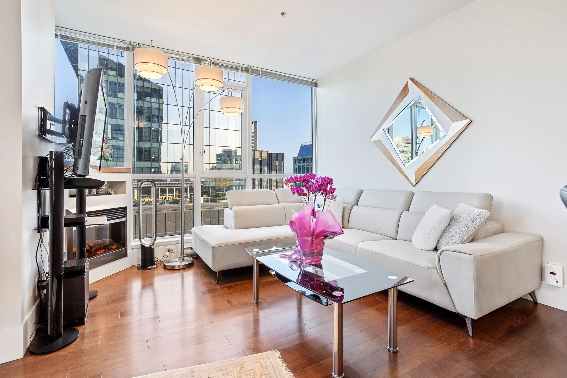 1189 Melville Street #3303