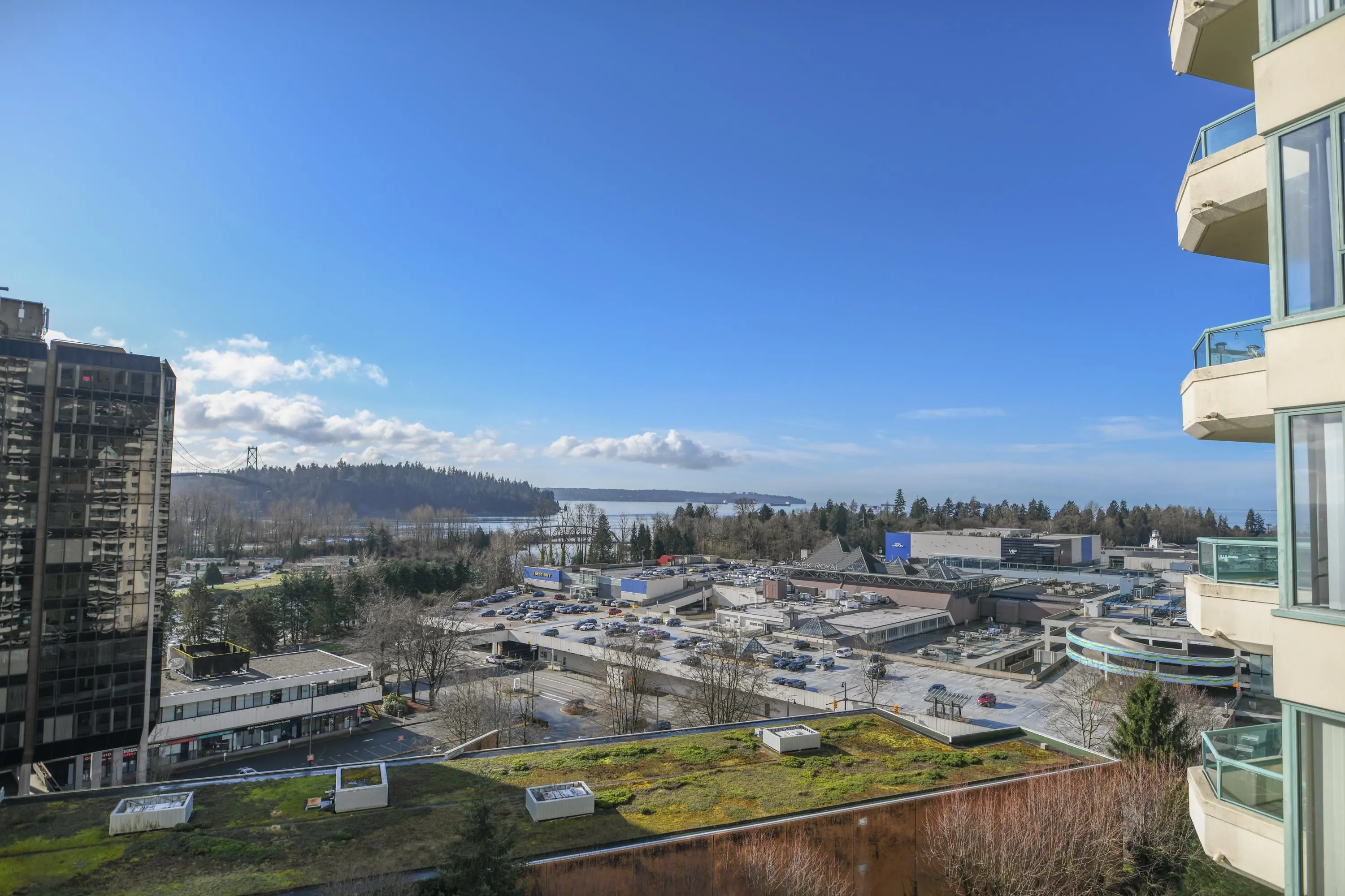 338 Taylor Way #15B