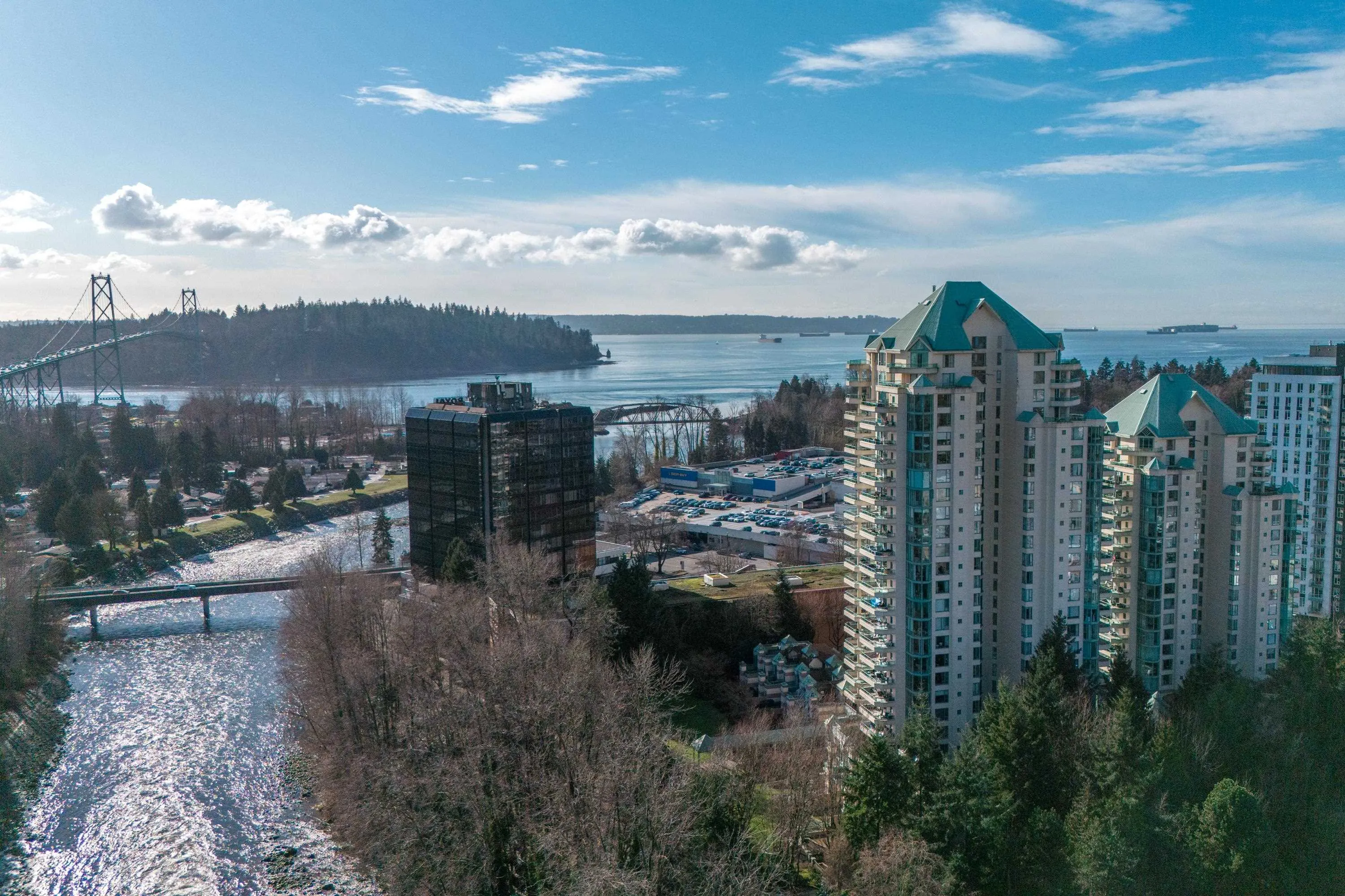 338 Taylor Way #15B