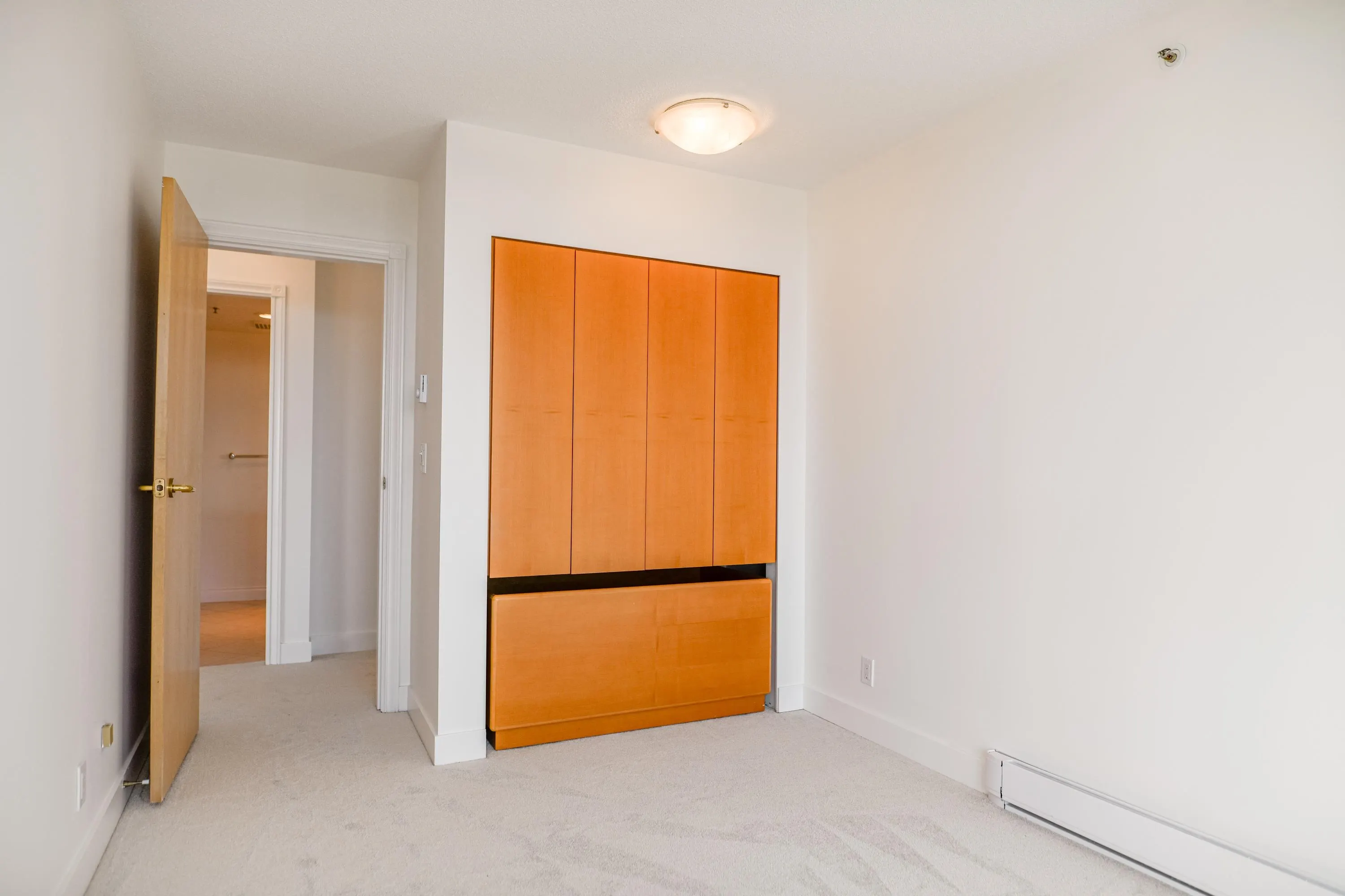 338 Taylor Way #15B