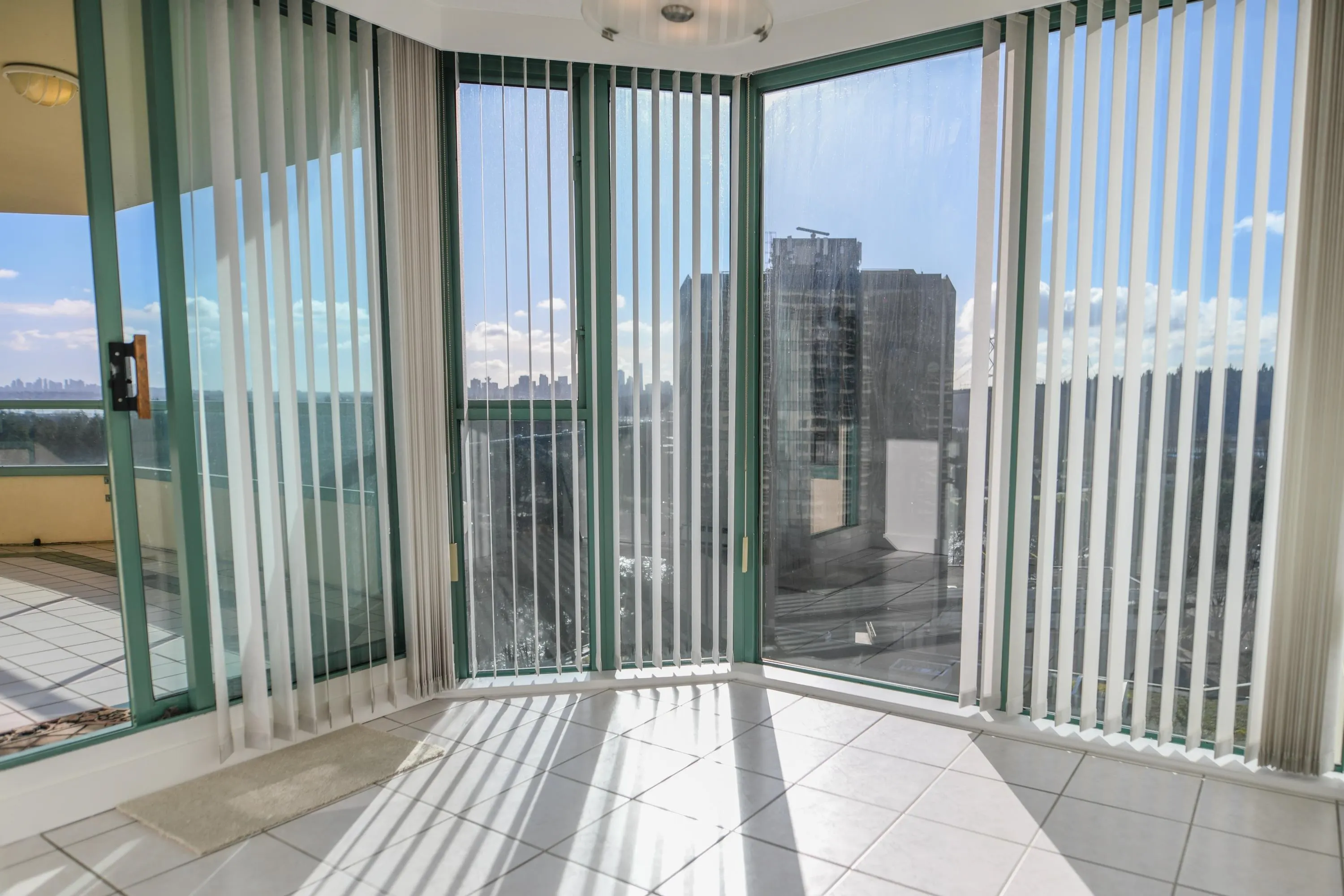 338 Taylor Way #15B