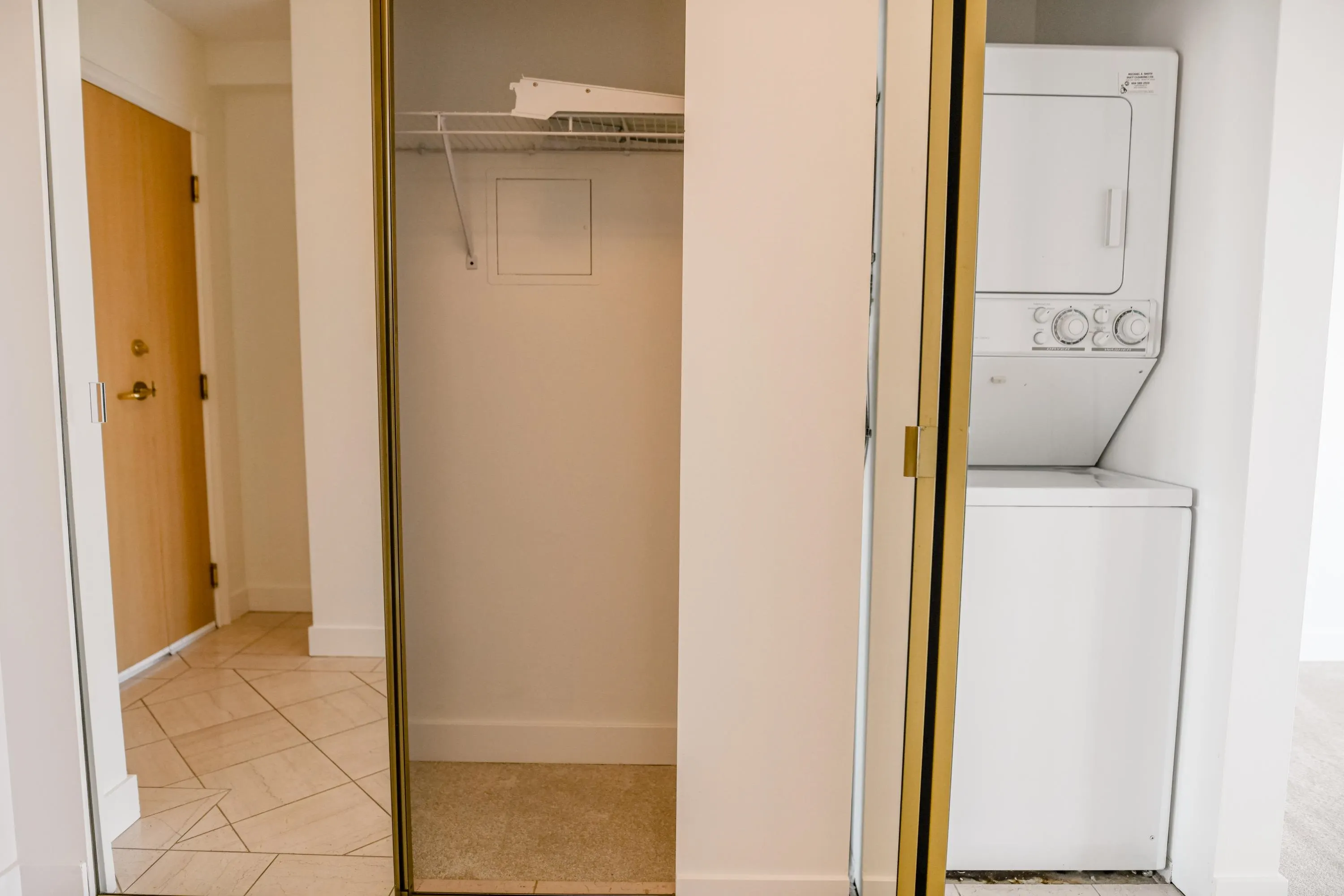 338 Taylor Way #15B