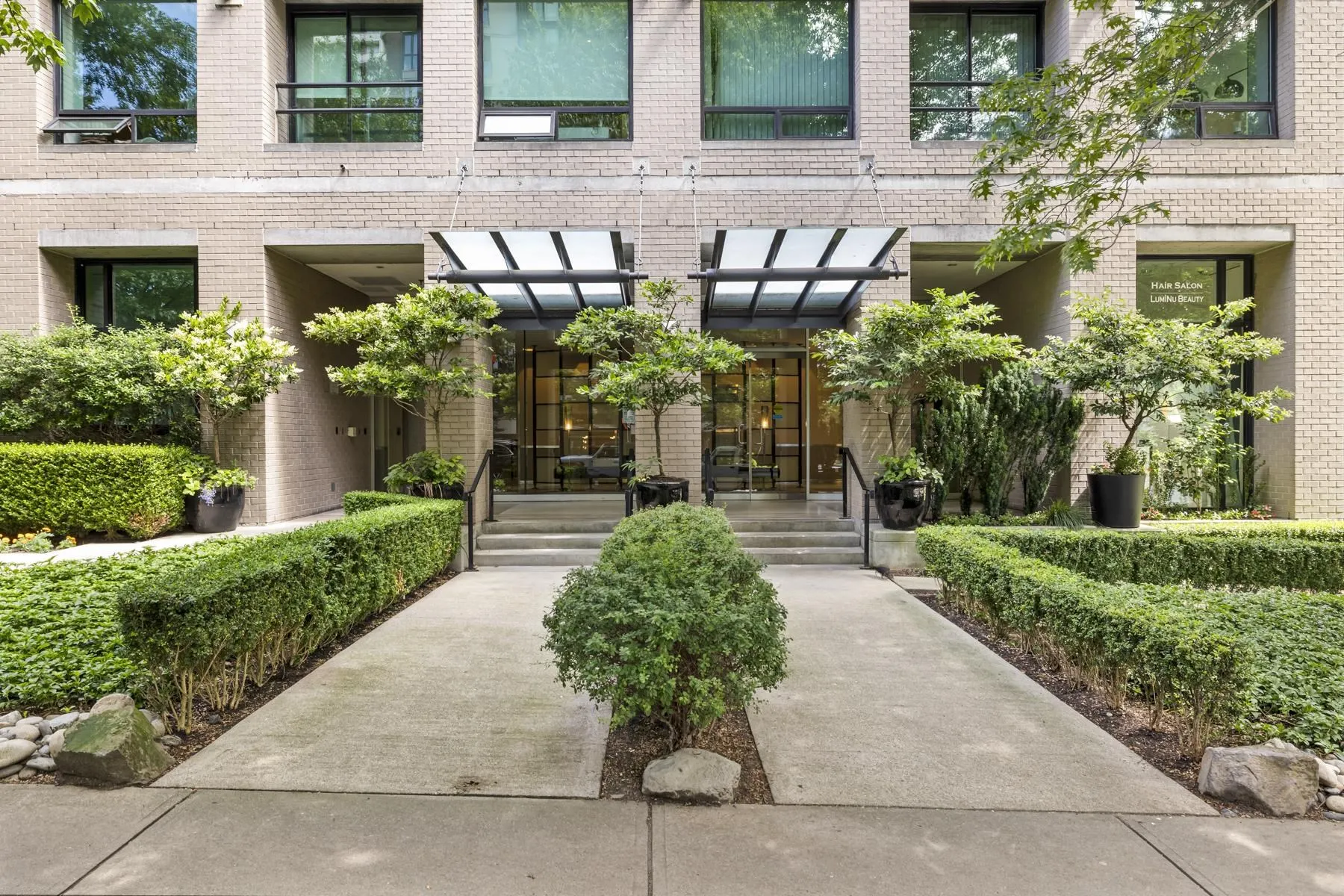 1003 Burnaby Street #304