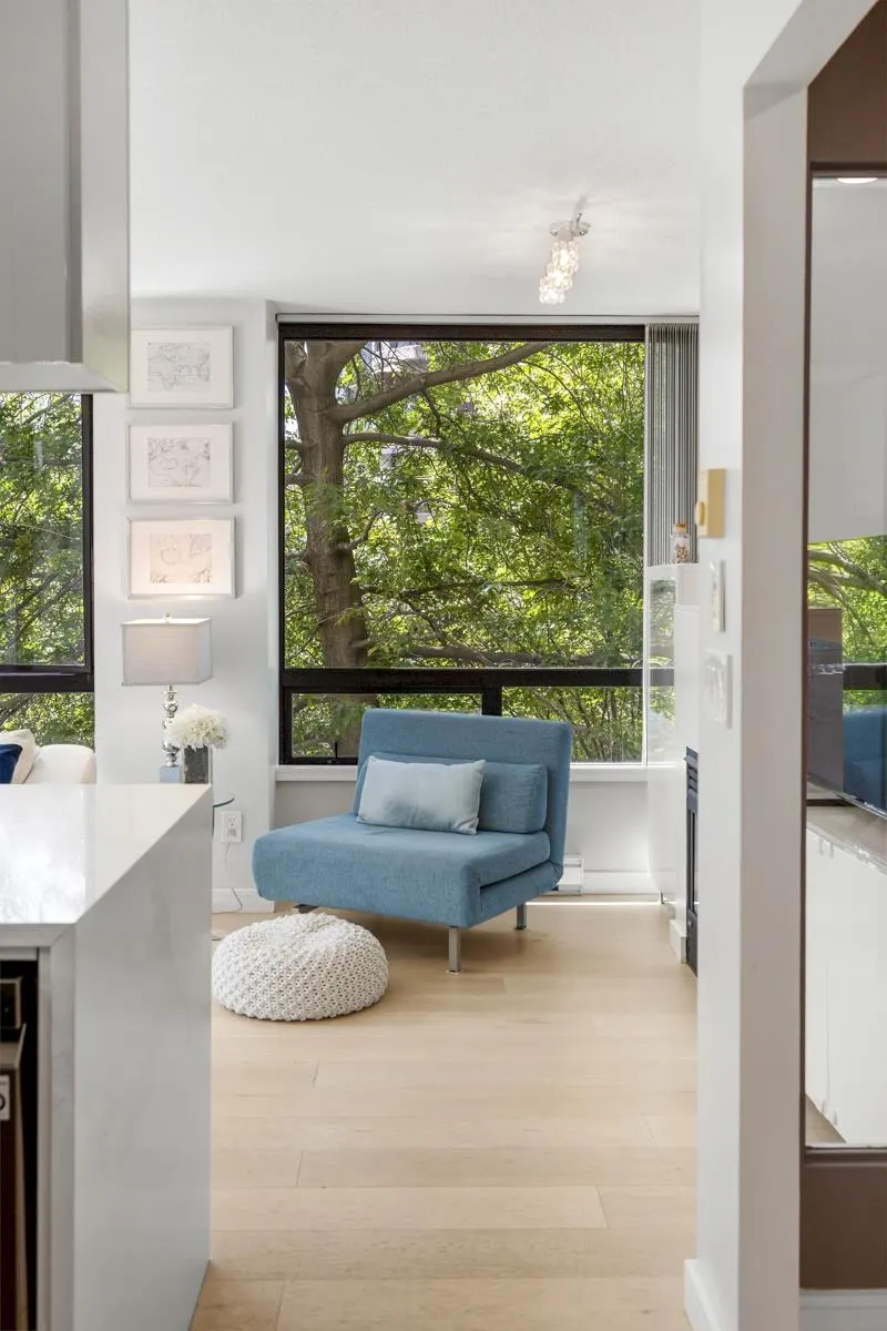 1003 Burnaby Street #304