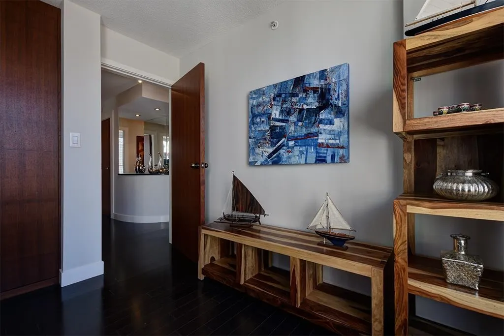 1228 Marinaside Crescent #2106