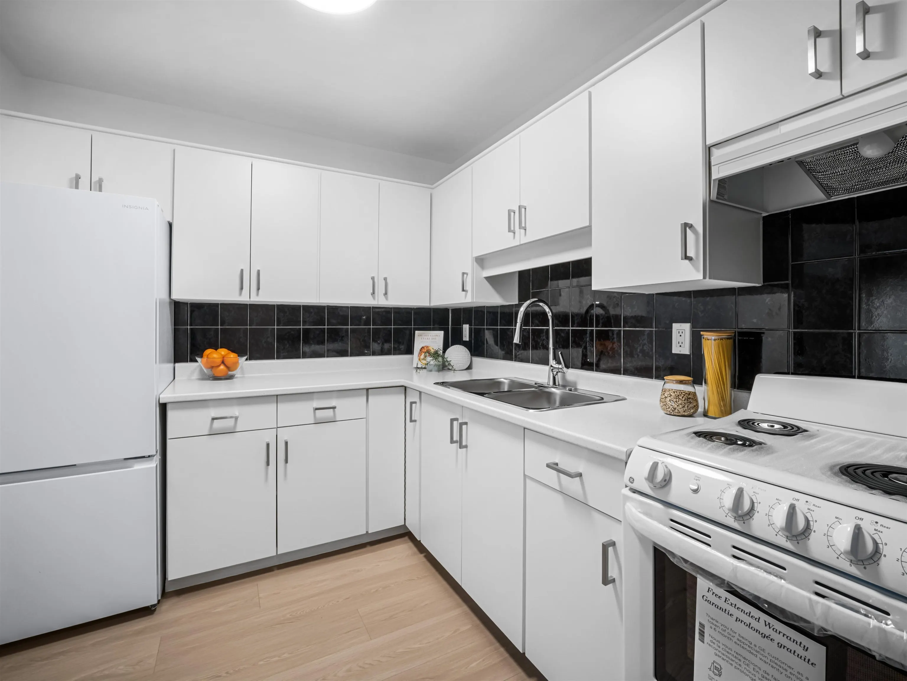 975 E Broadway #313