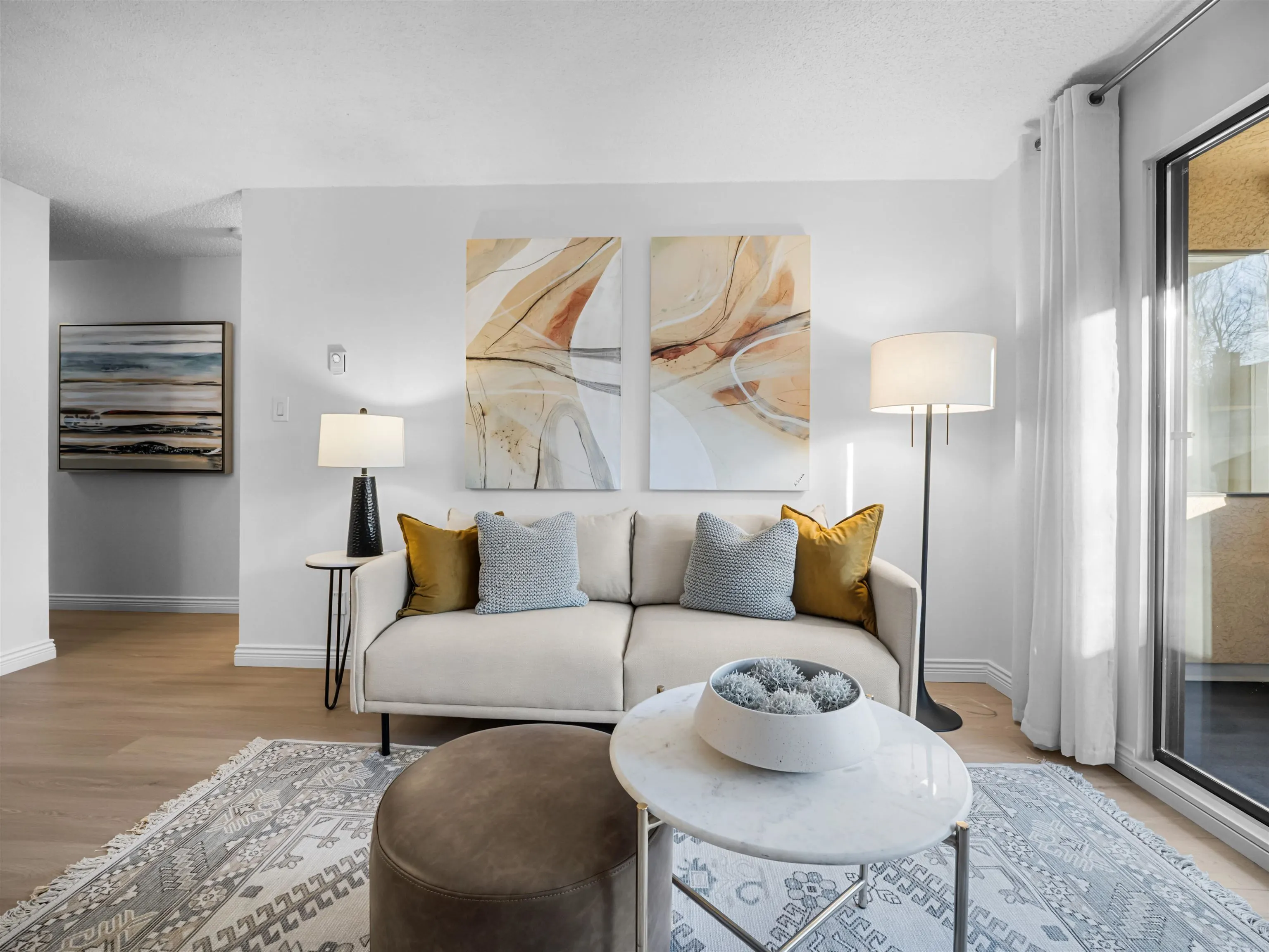 975 E Broadway #313