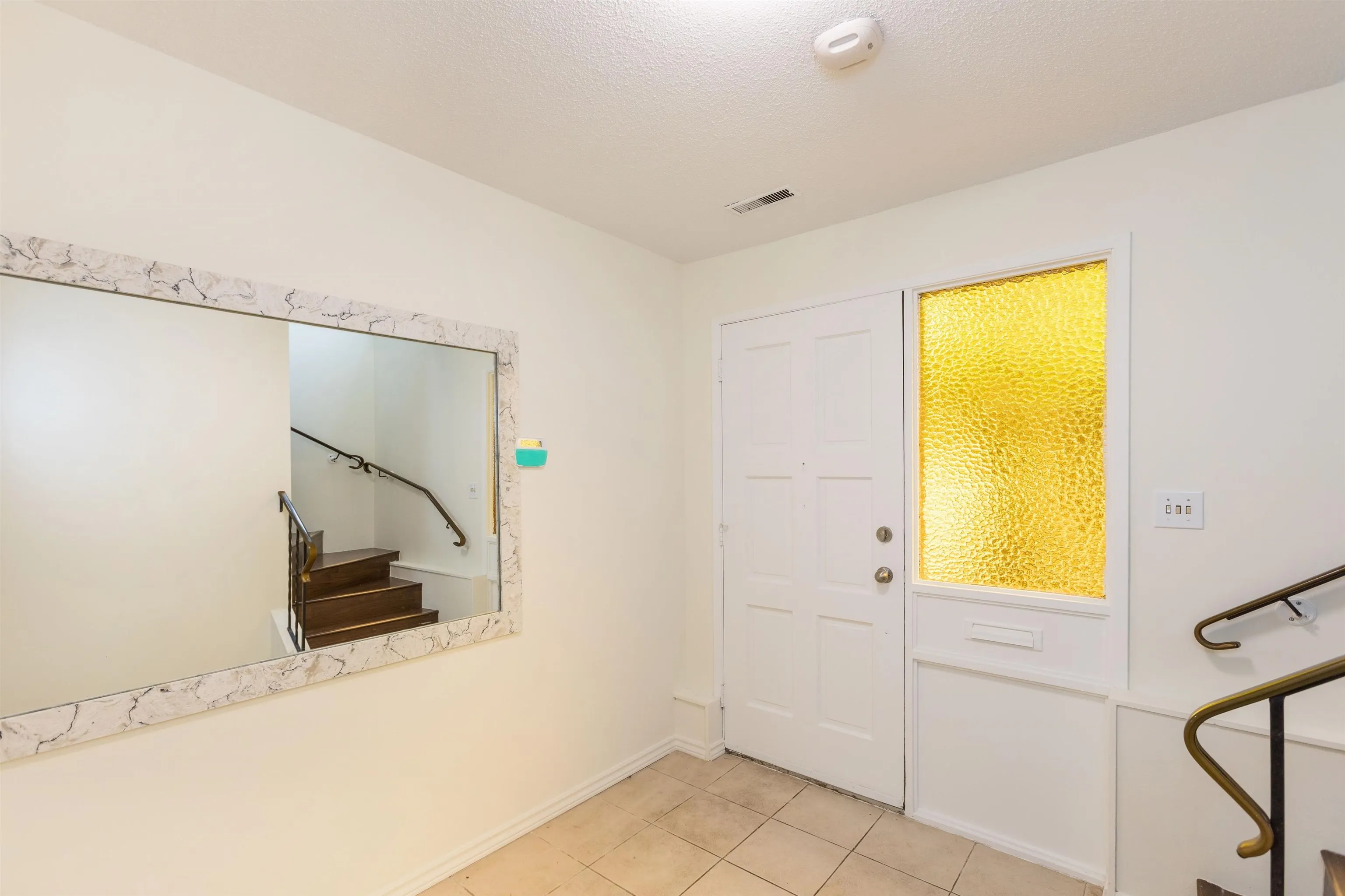 14036 102a Avenue