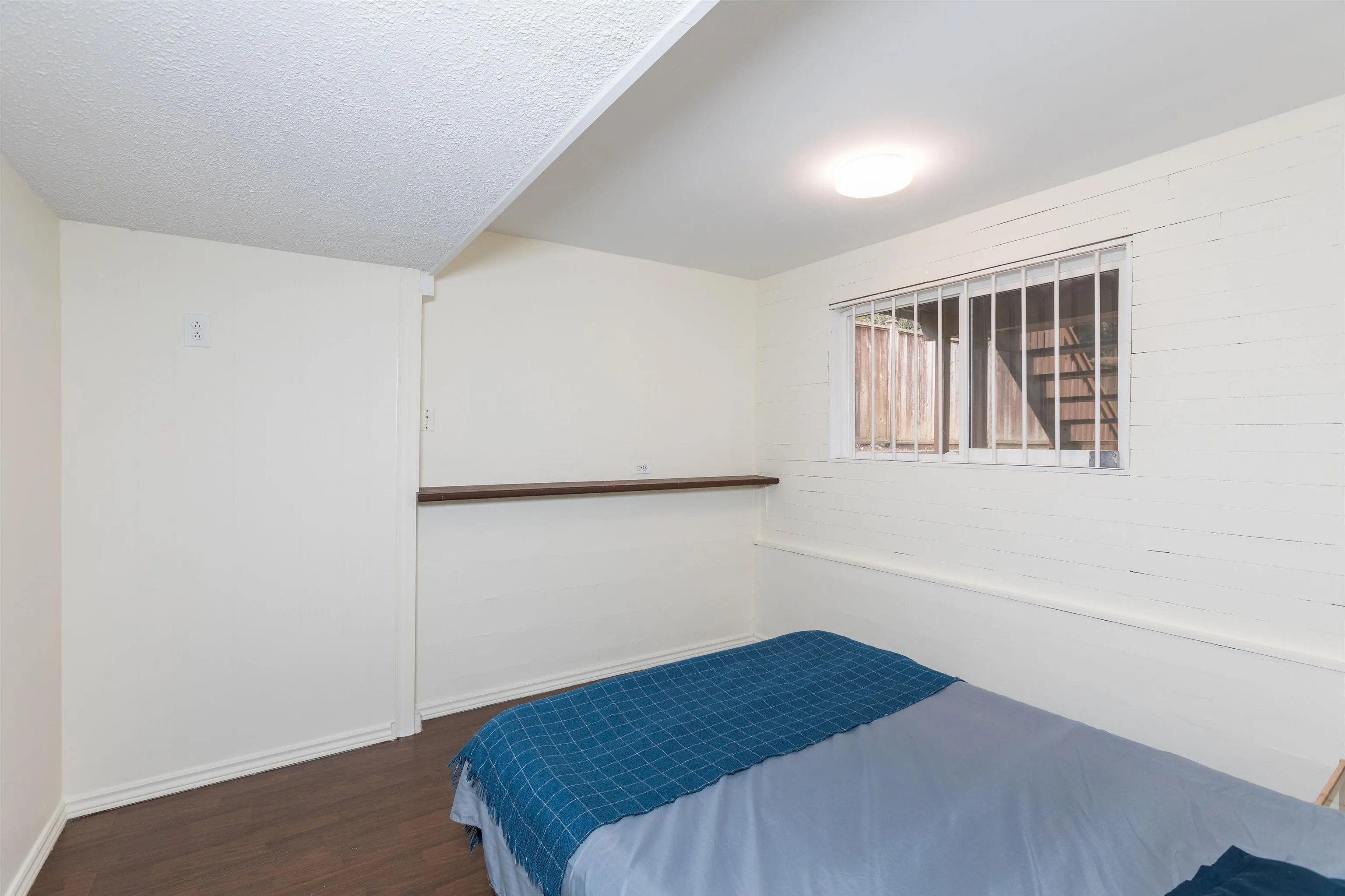 14036 102a Avenue