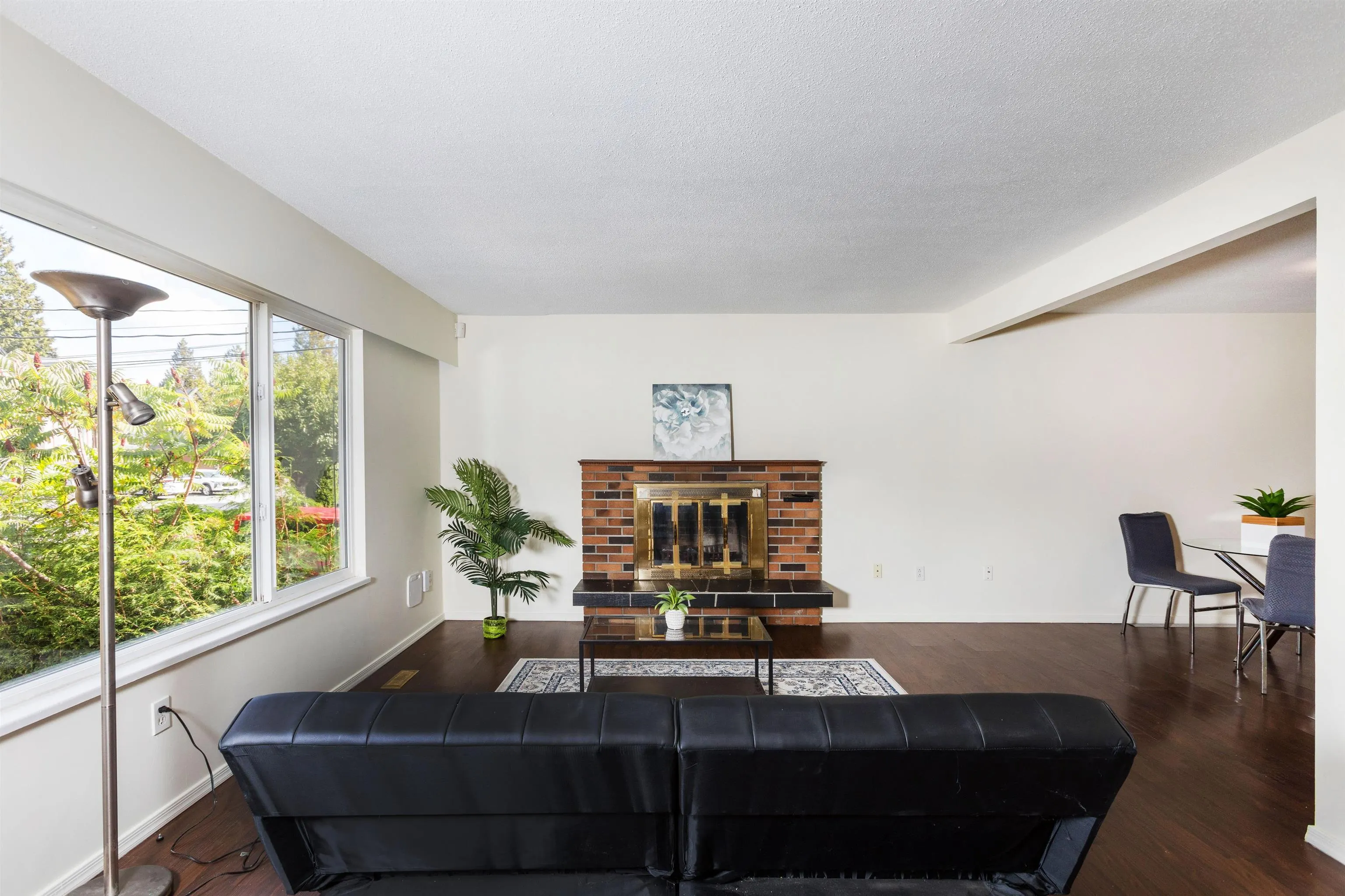 14036 102a Avenue