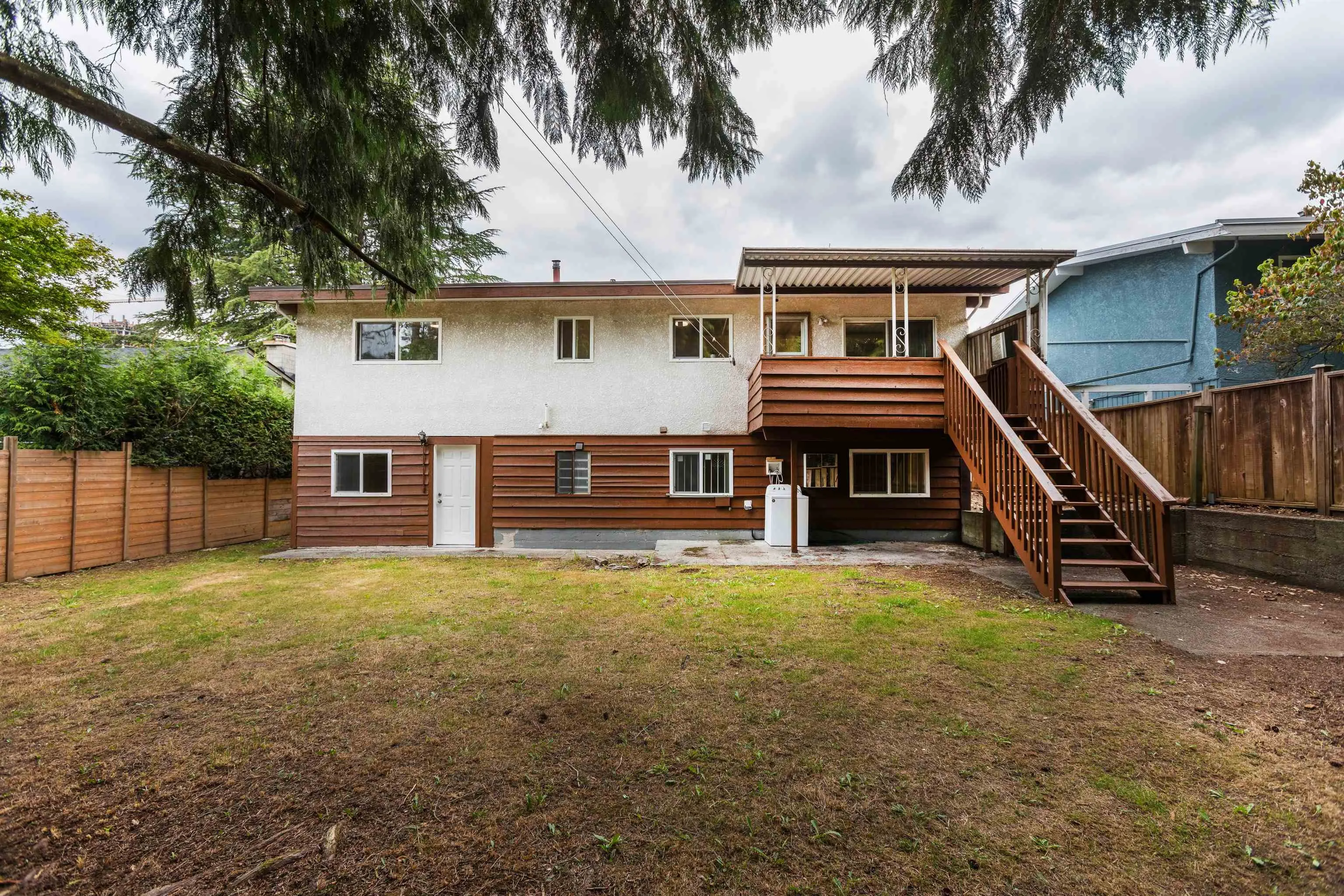 14036 102a Avenue