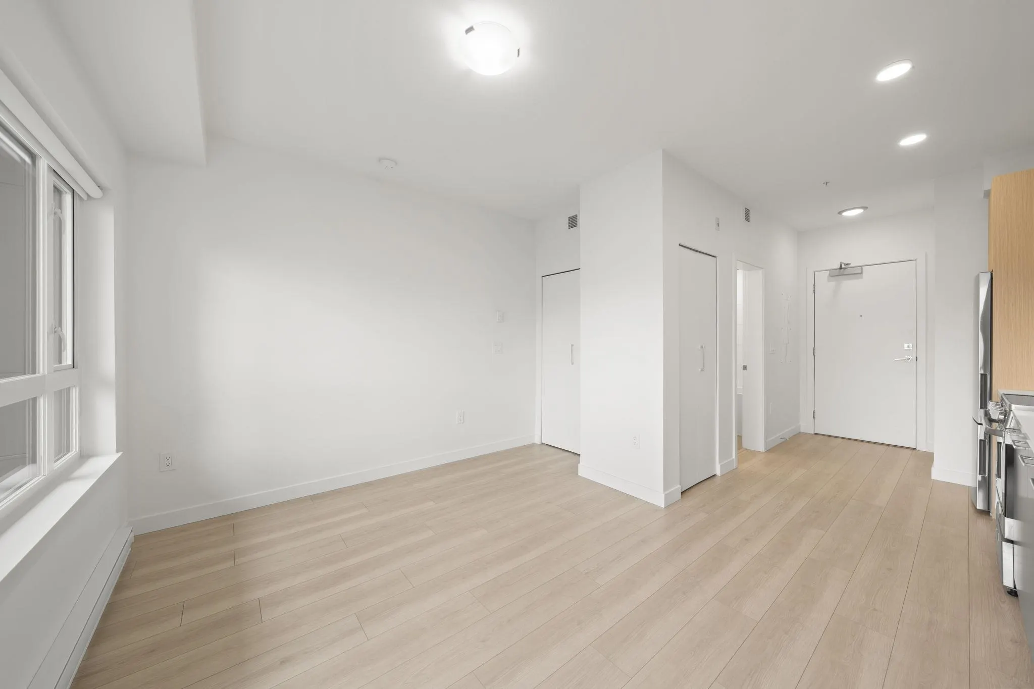 10777 138 Street #412