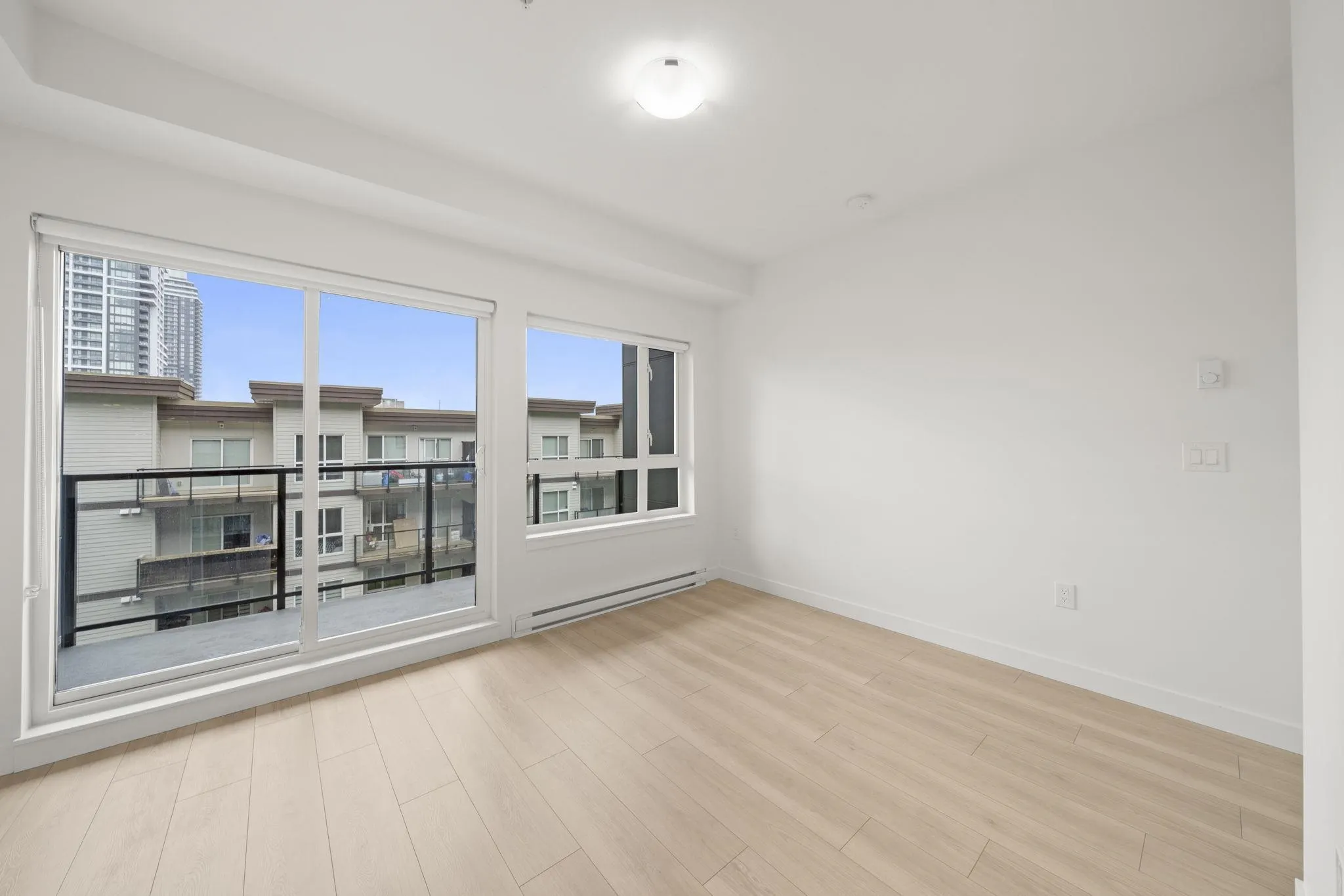 10777 138 Street #412