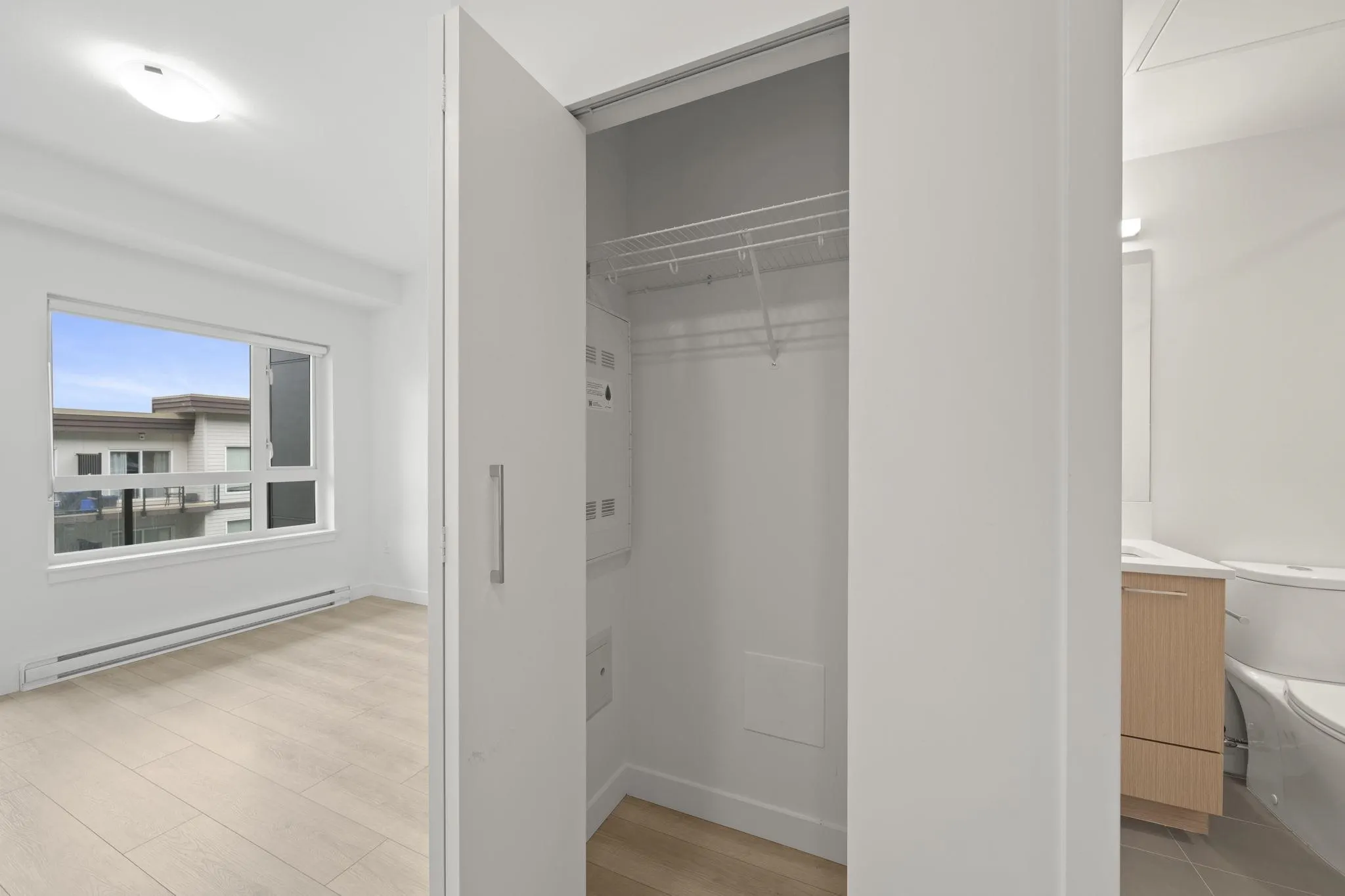 10777 138 Street #412