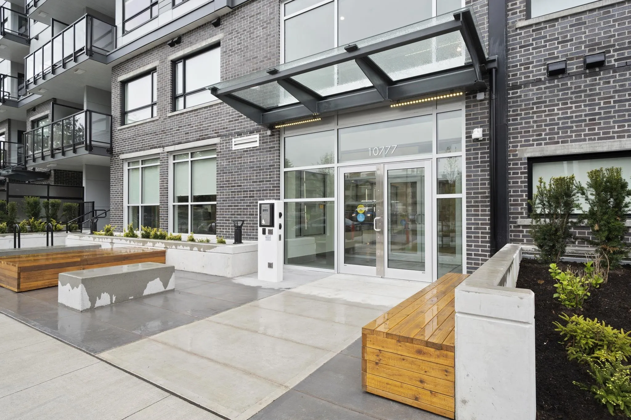 10777 138 Street #412