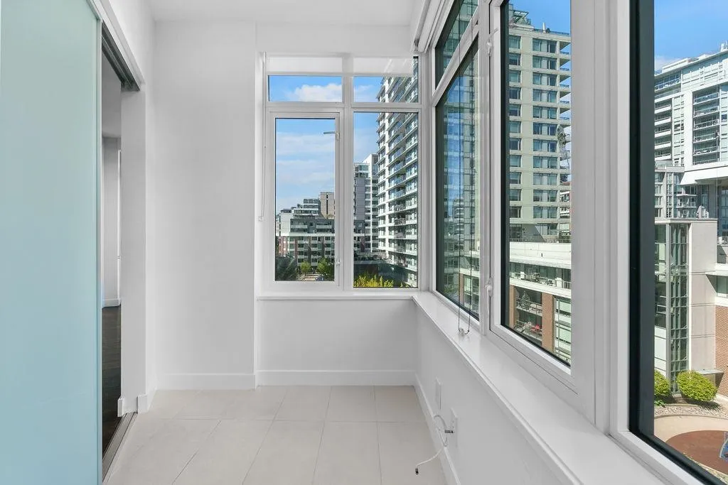 161 E 1st Avenue #601