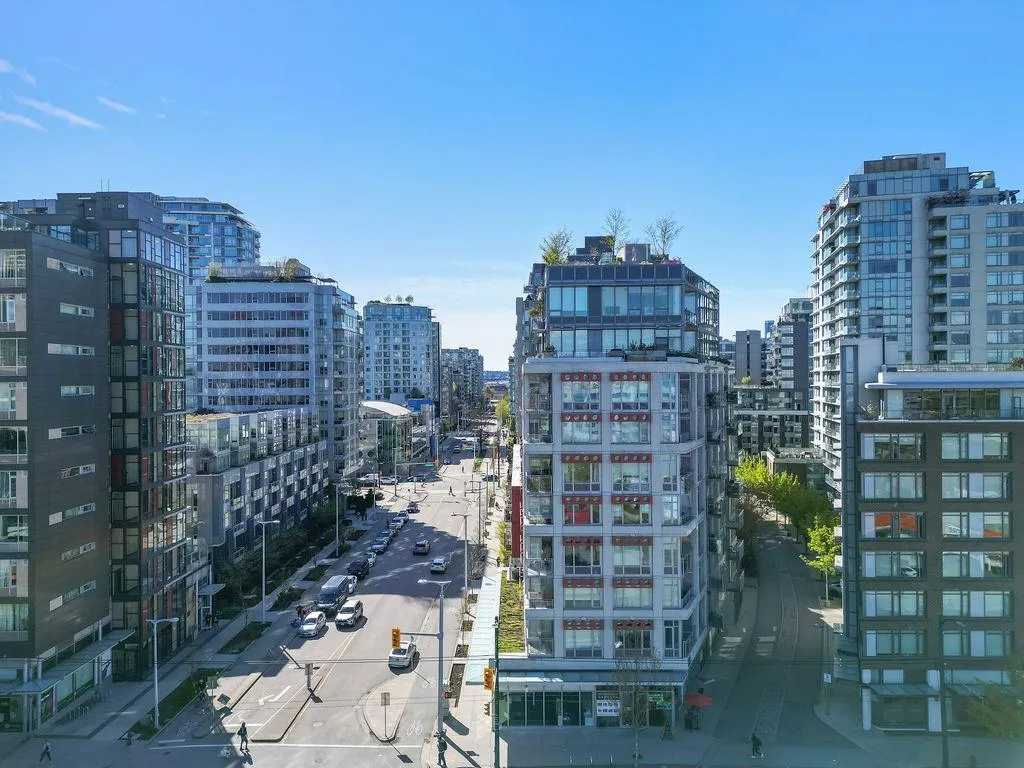 161 E 1st Avenue #601