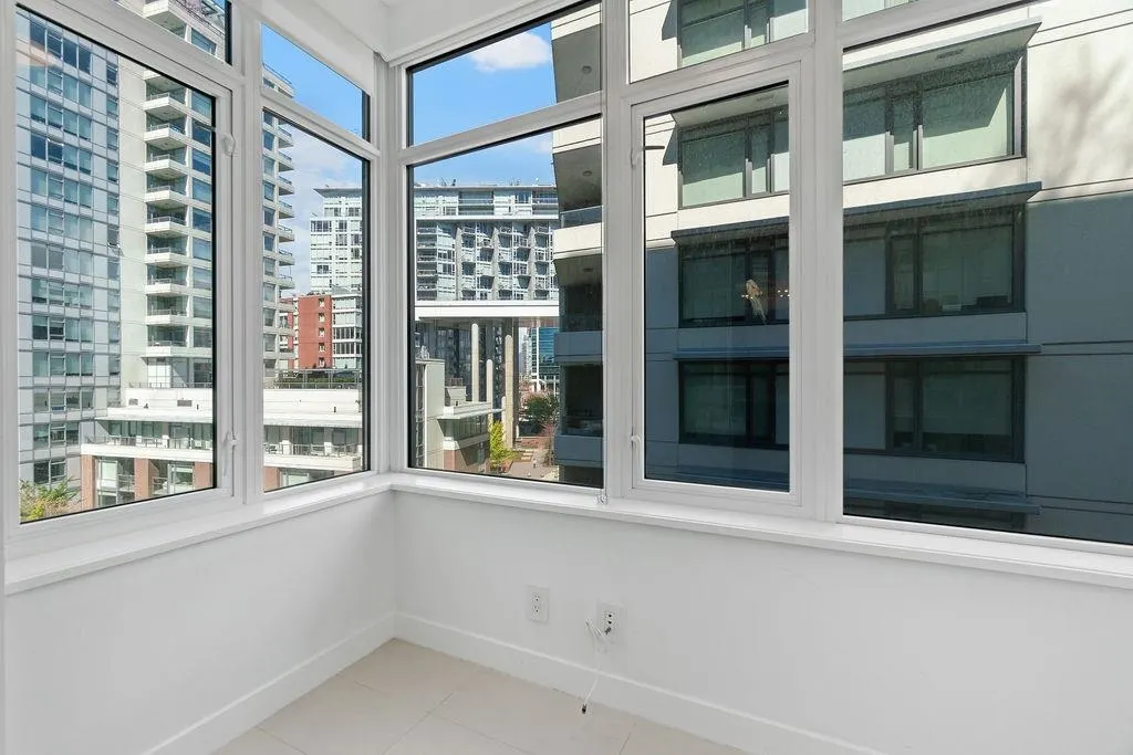 161 E 1st Avenue #601