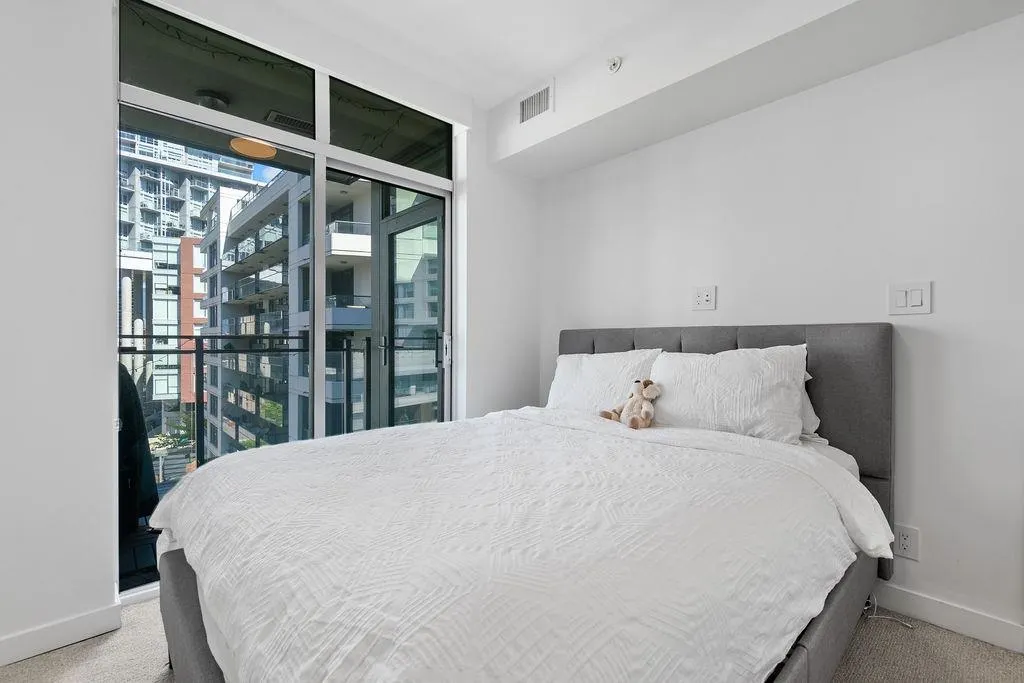 161 E 1st Avenue #601