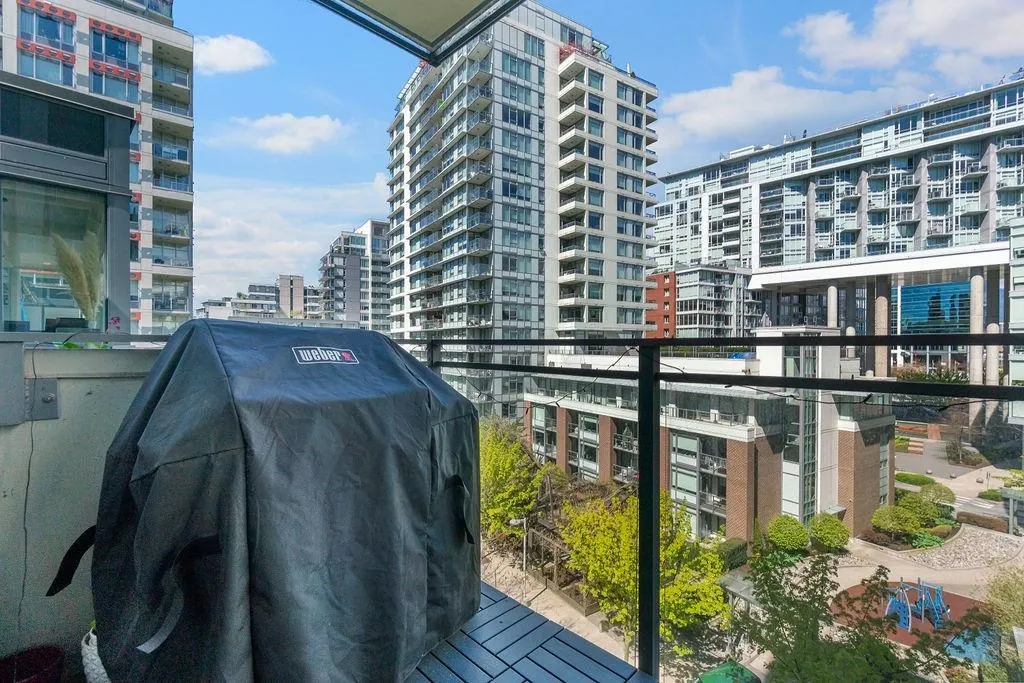 161 E 1st Avenue #601