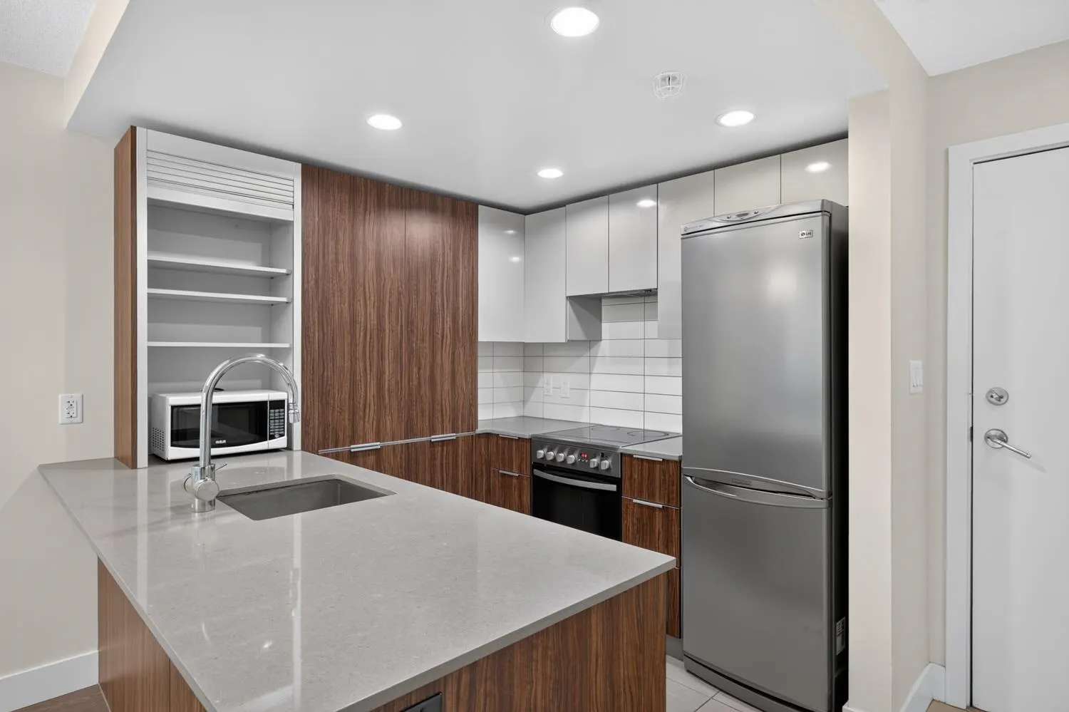 1088 Richards Street #410