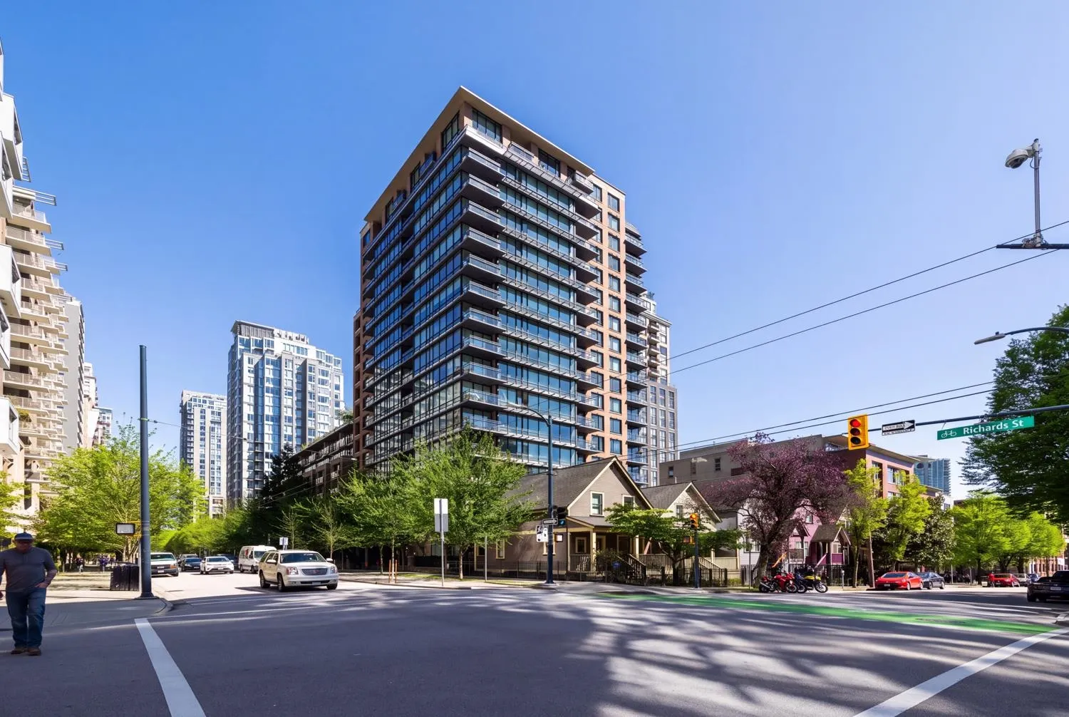 1088 Richards Street #410