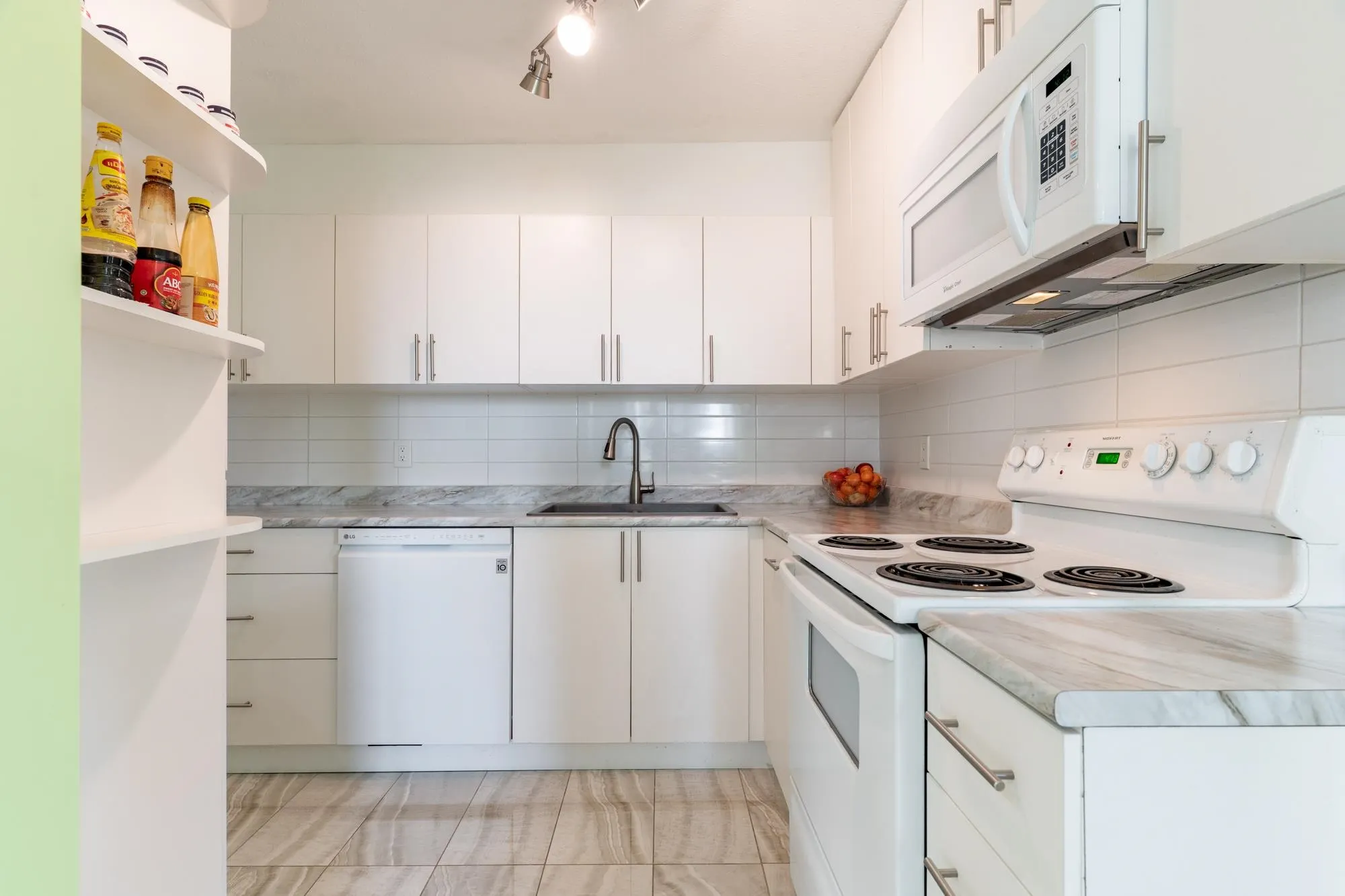3755 Bartlett Court #1803