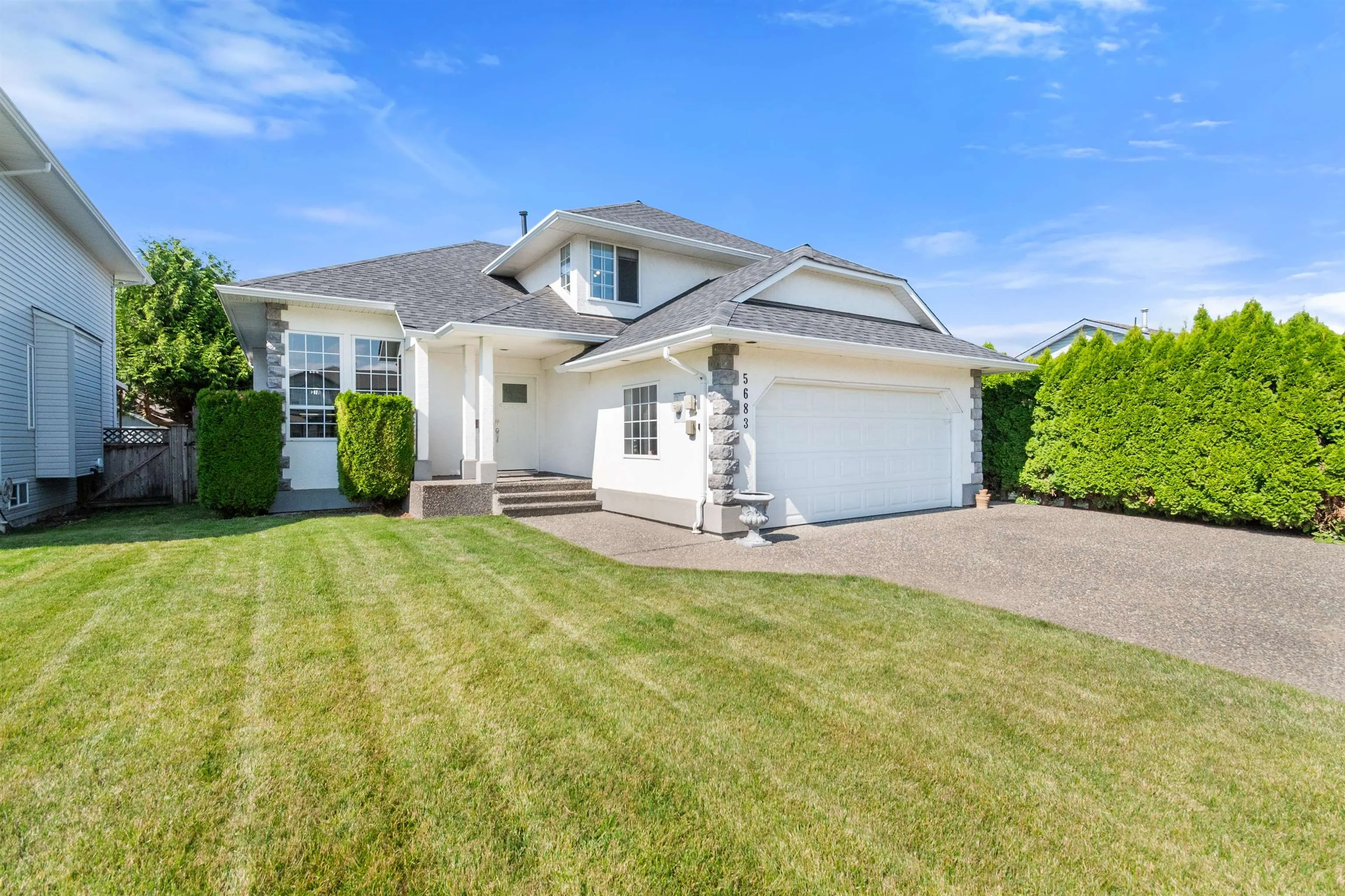 5683 Montesina Place