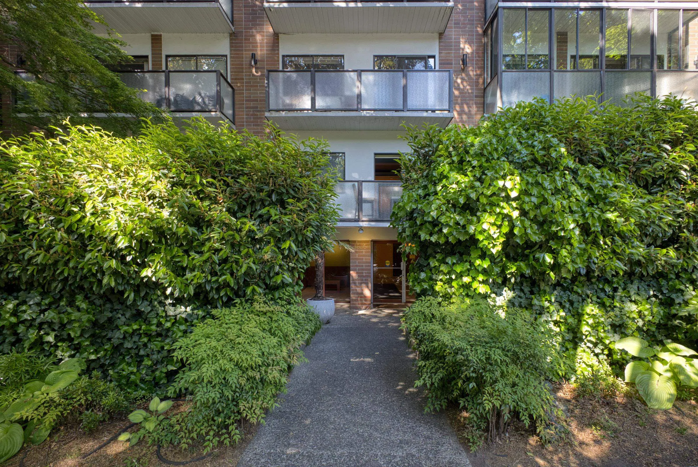 1535 Nelson Street #309