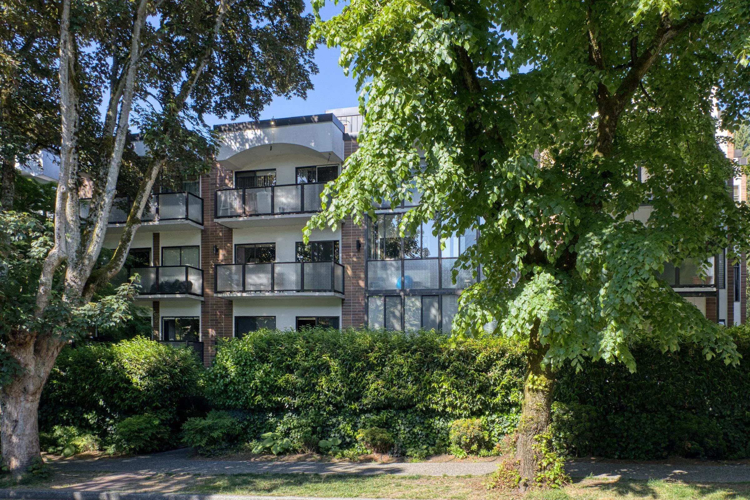 1535 Nelson Street #309