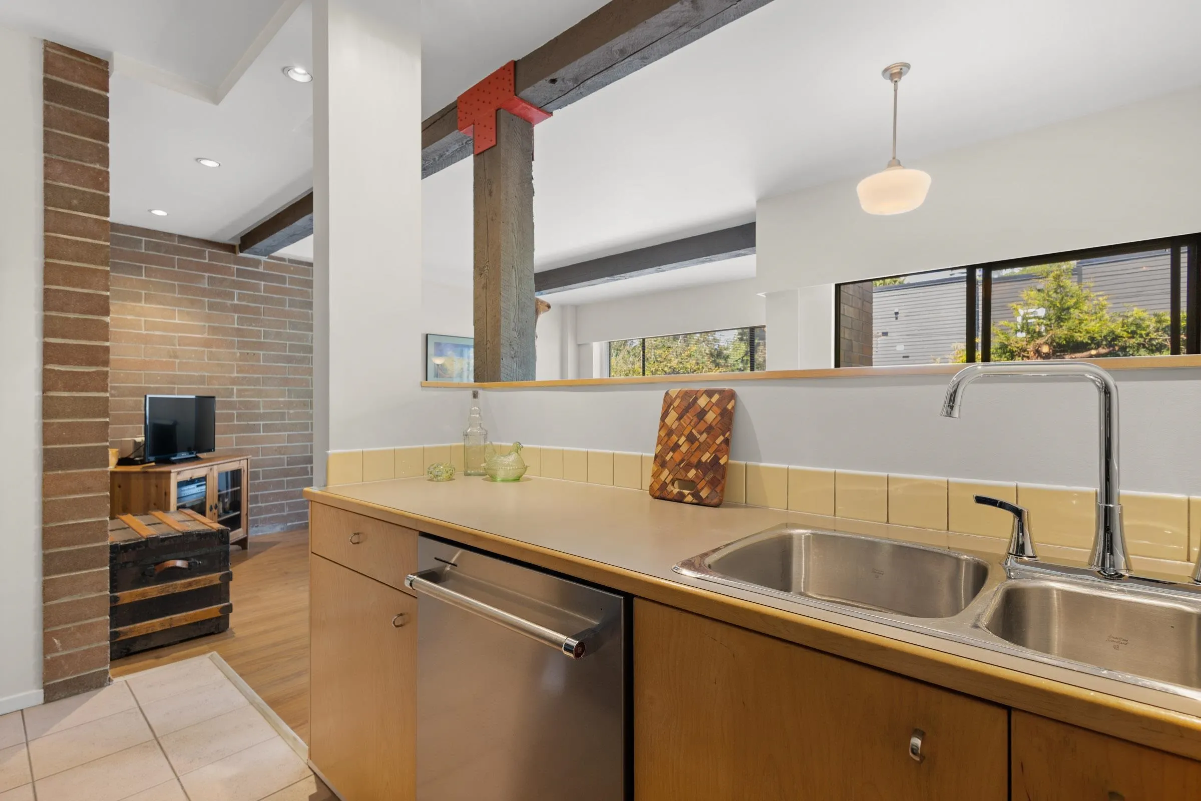 1535 Nelson Street #309