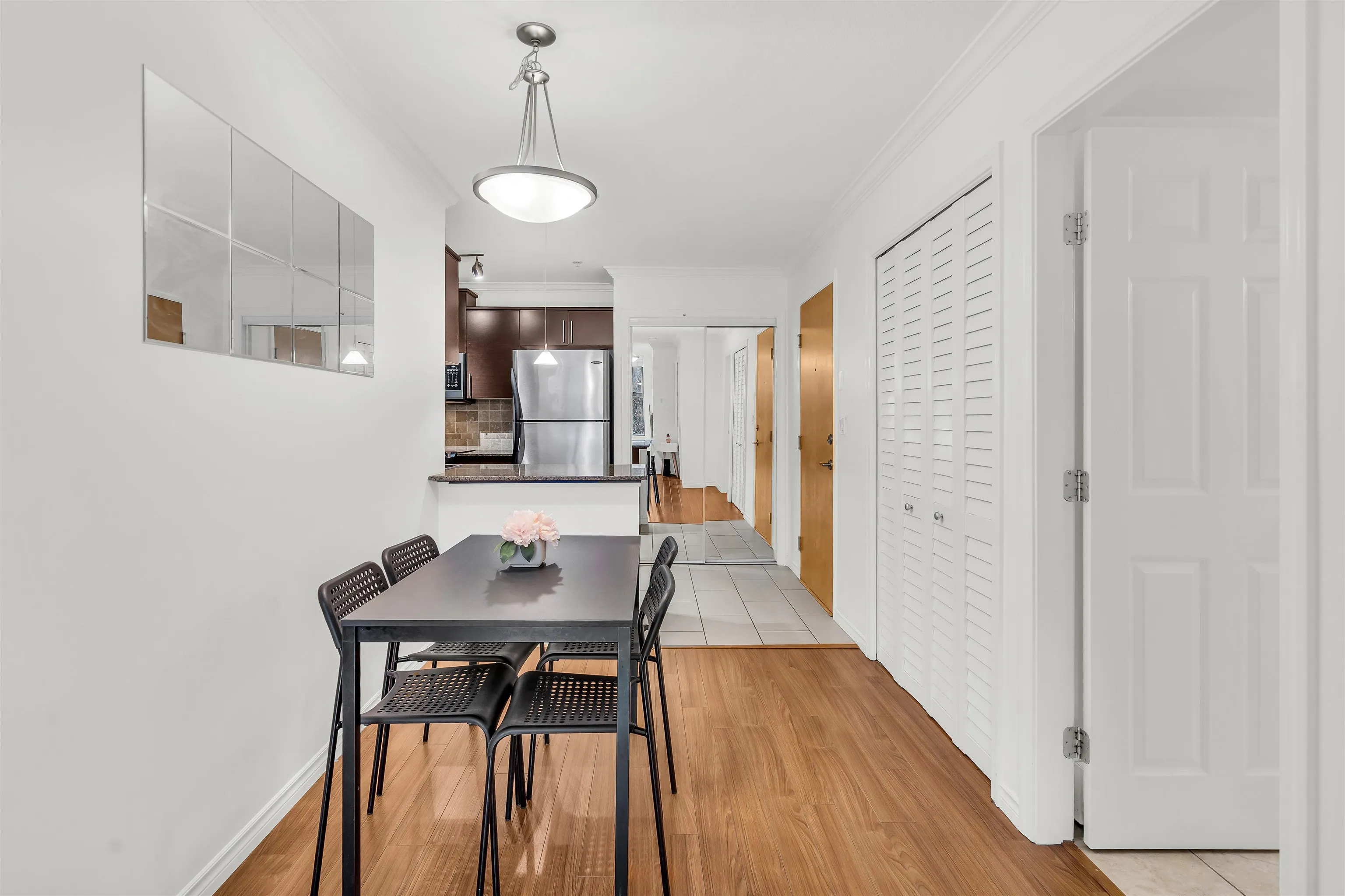 84 Grant Street #4011