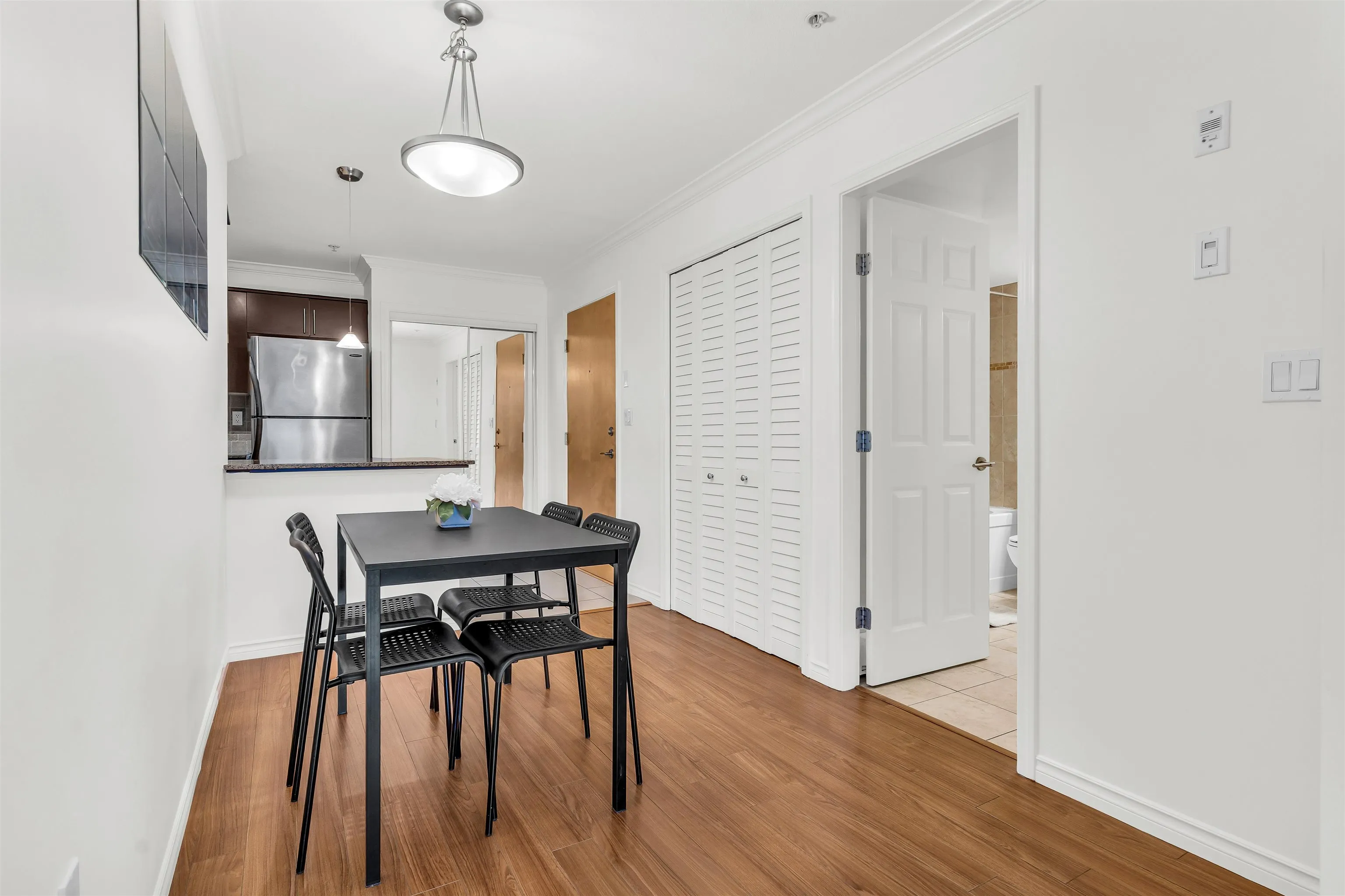84 Grant Street #4011