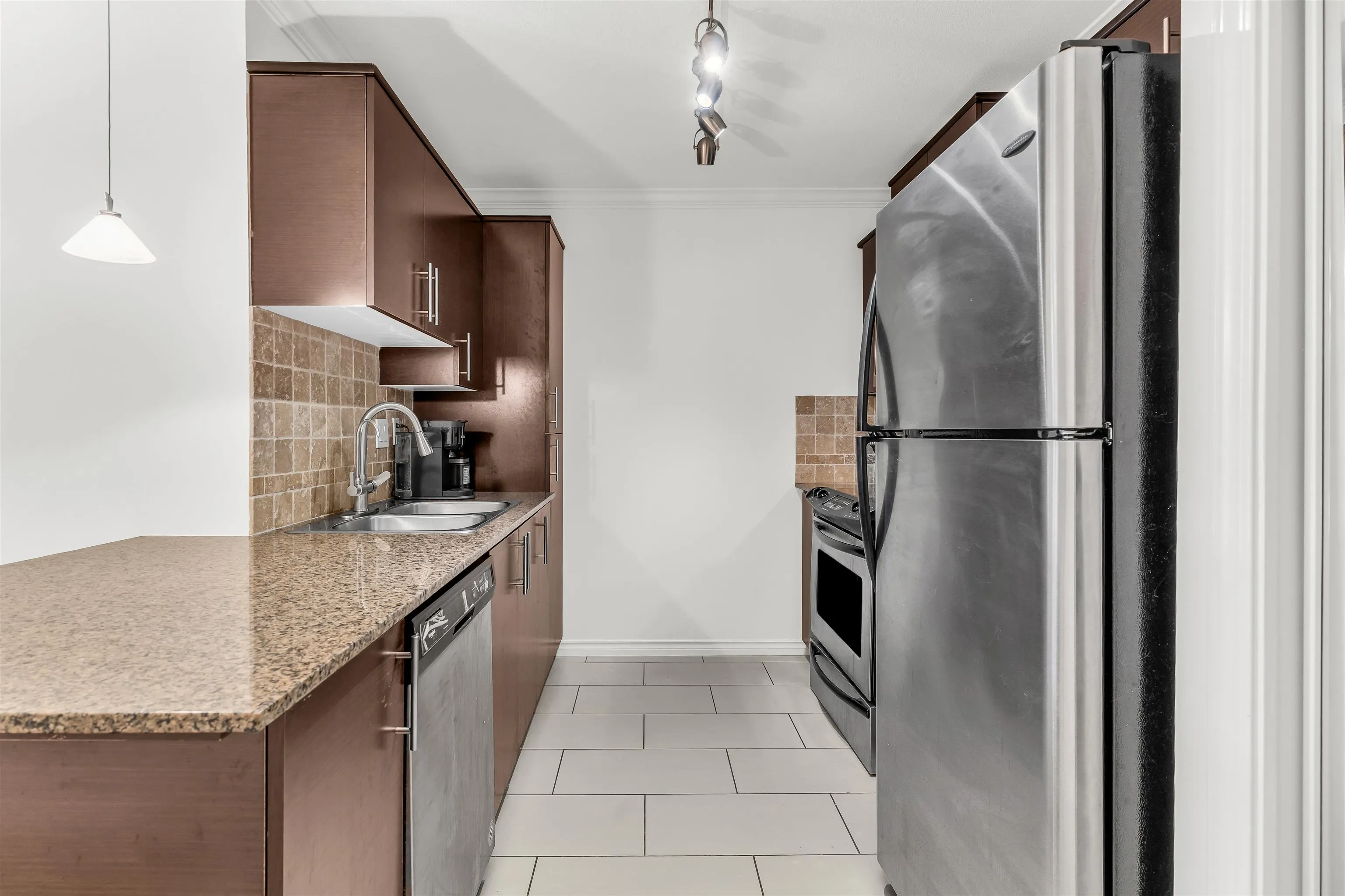 84 Grant Street #4011