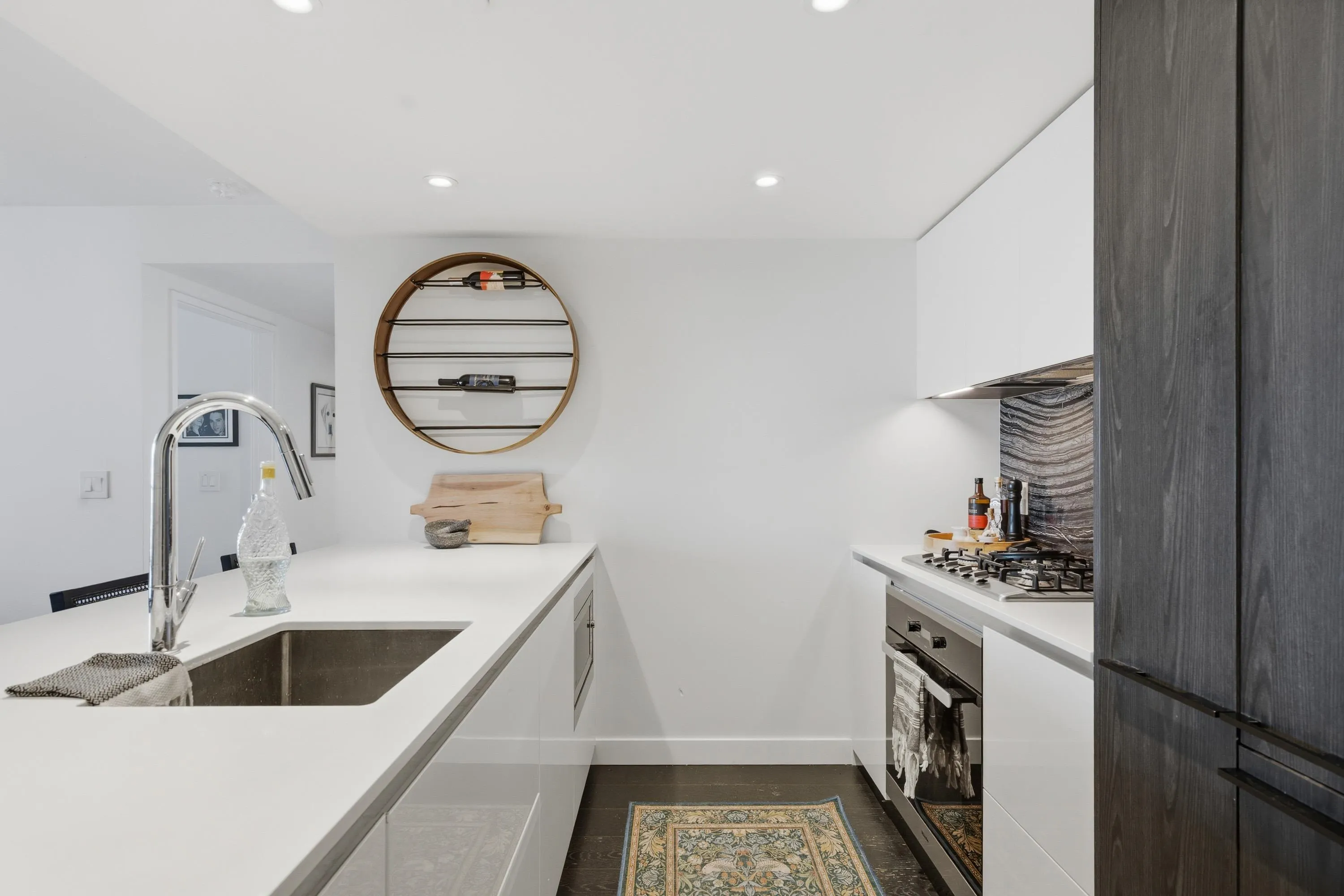 1111 Richards Street #2607